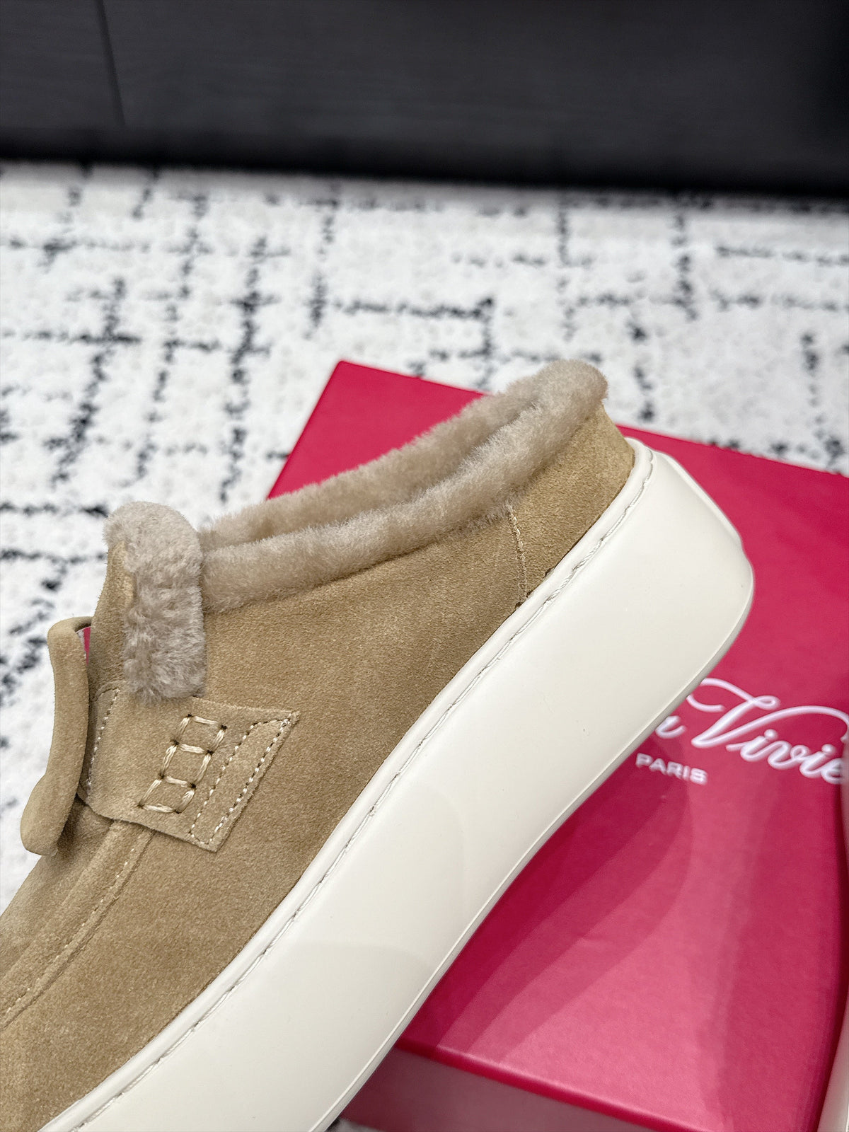 RV 26s Viv' Up Mules 4cm Beige Suede 120988