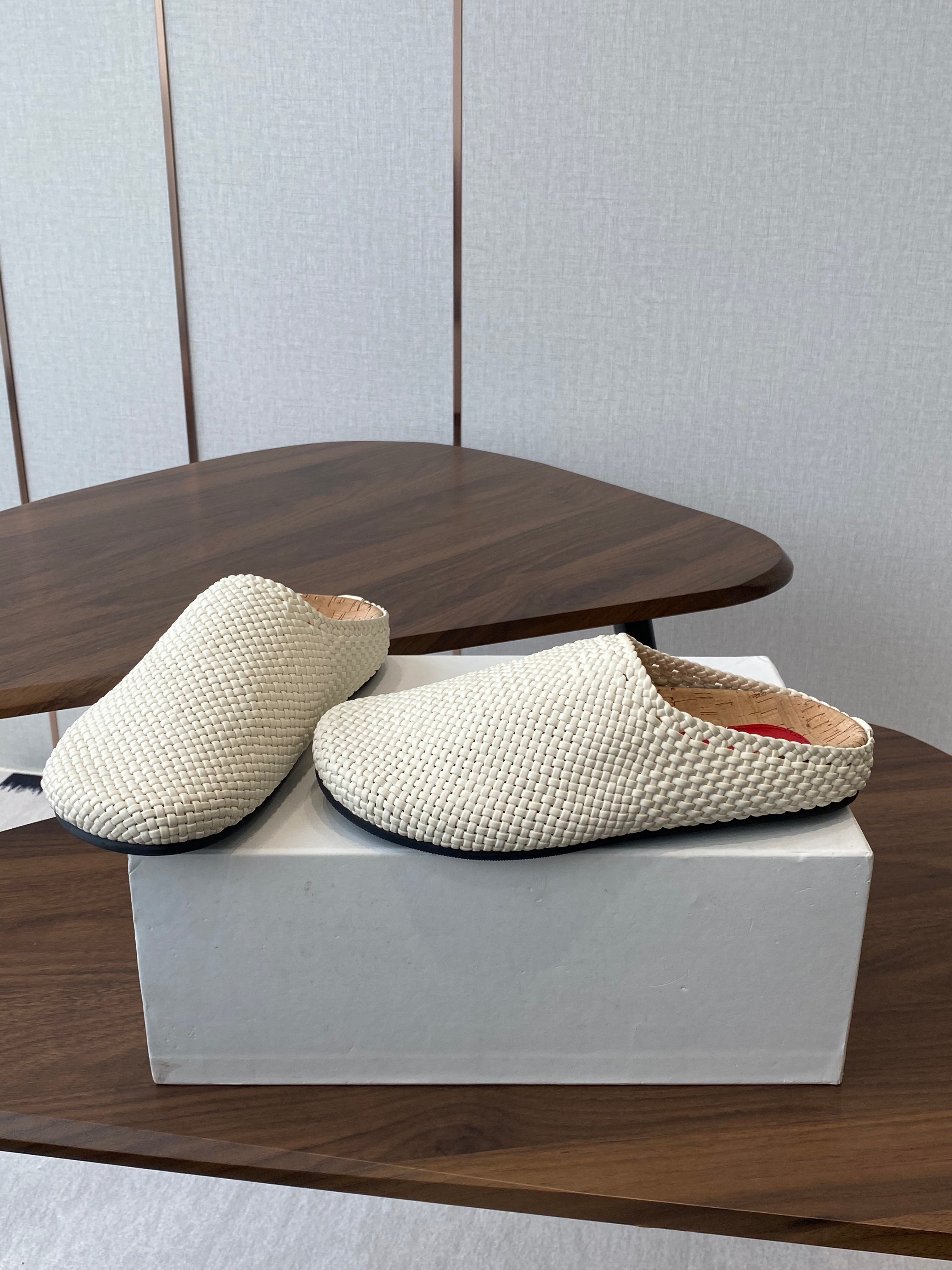 The Row Slip-on Mule White Woven Cowhide 334527