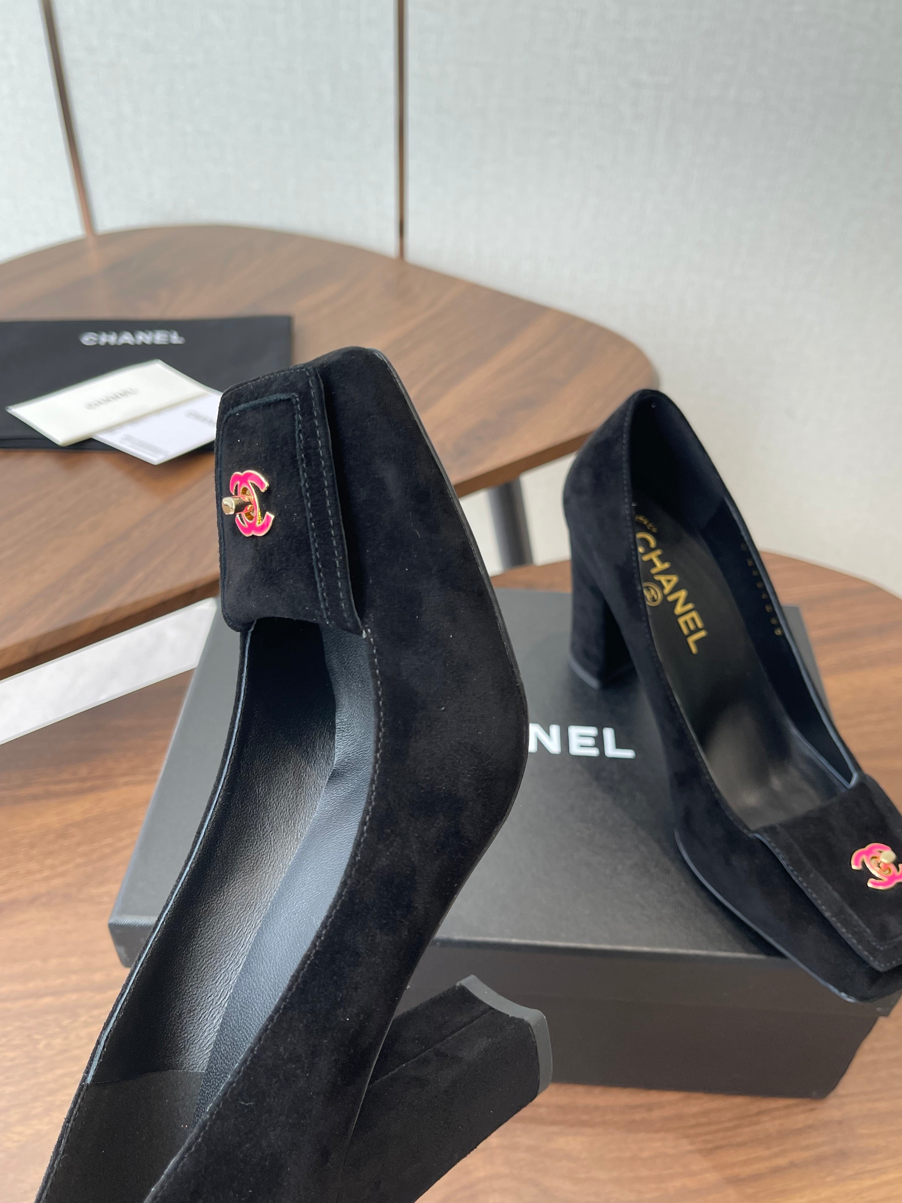 CC SS26 Mathieu Blazy Pumps 90mm Black Suede 529524