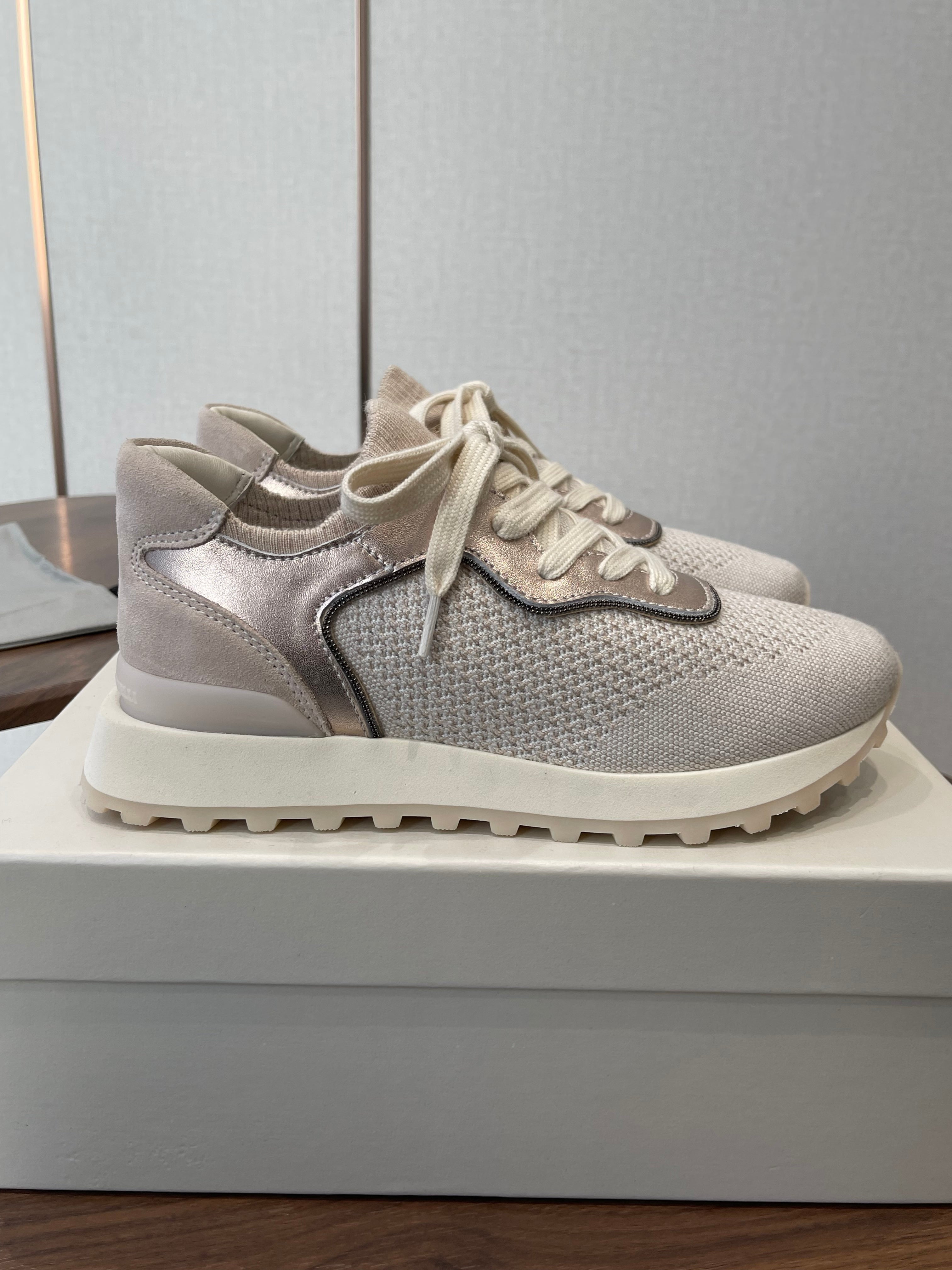 Brunello Runners With Shiny Eyelets Light Grey Suede Cotton 624471