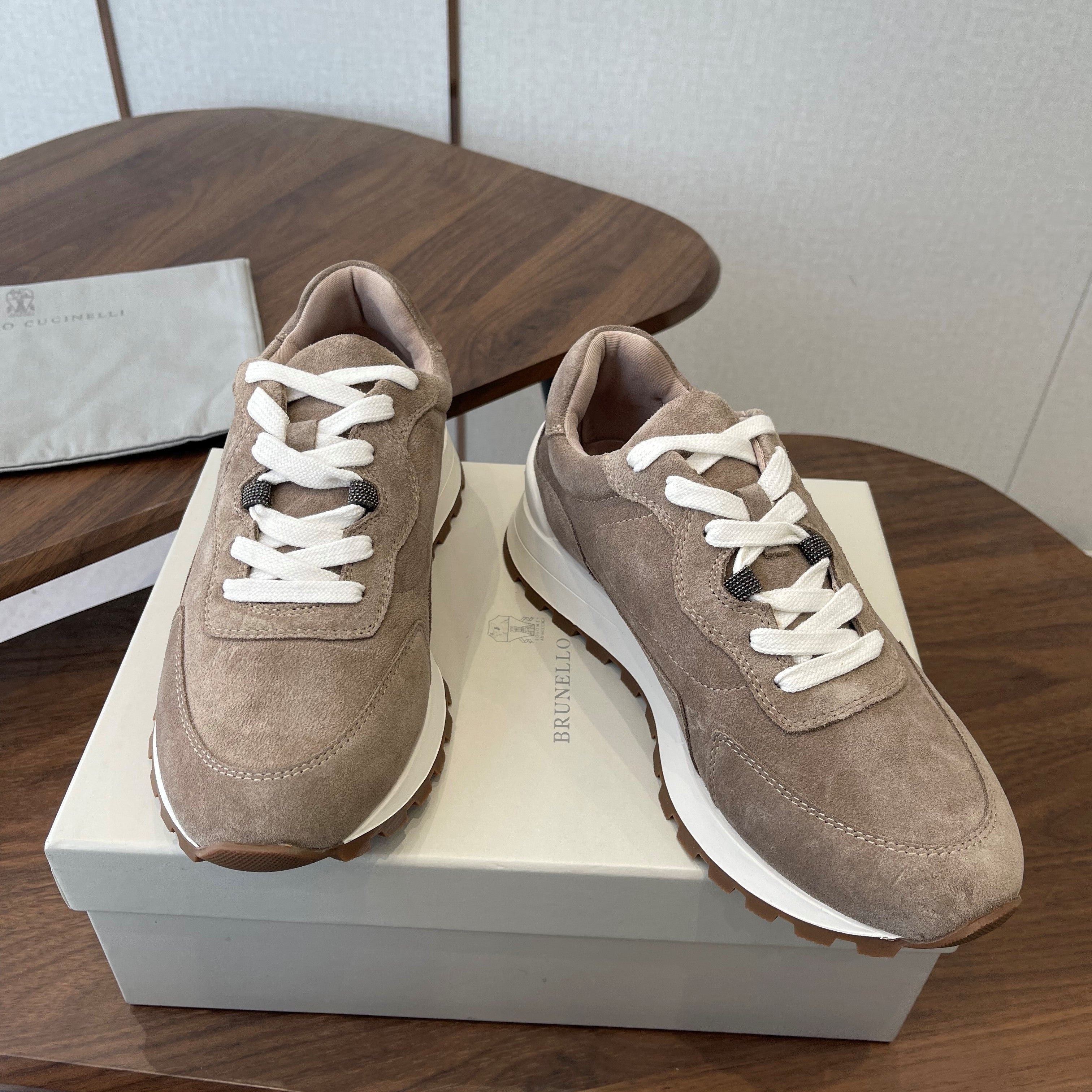 Brunello Runners With Shiny Details Light Taupe Suede 624482