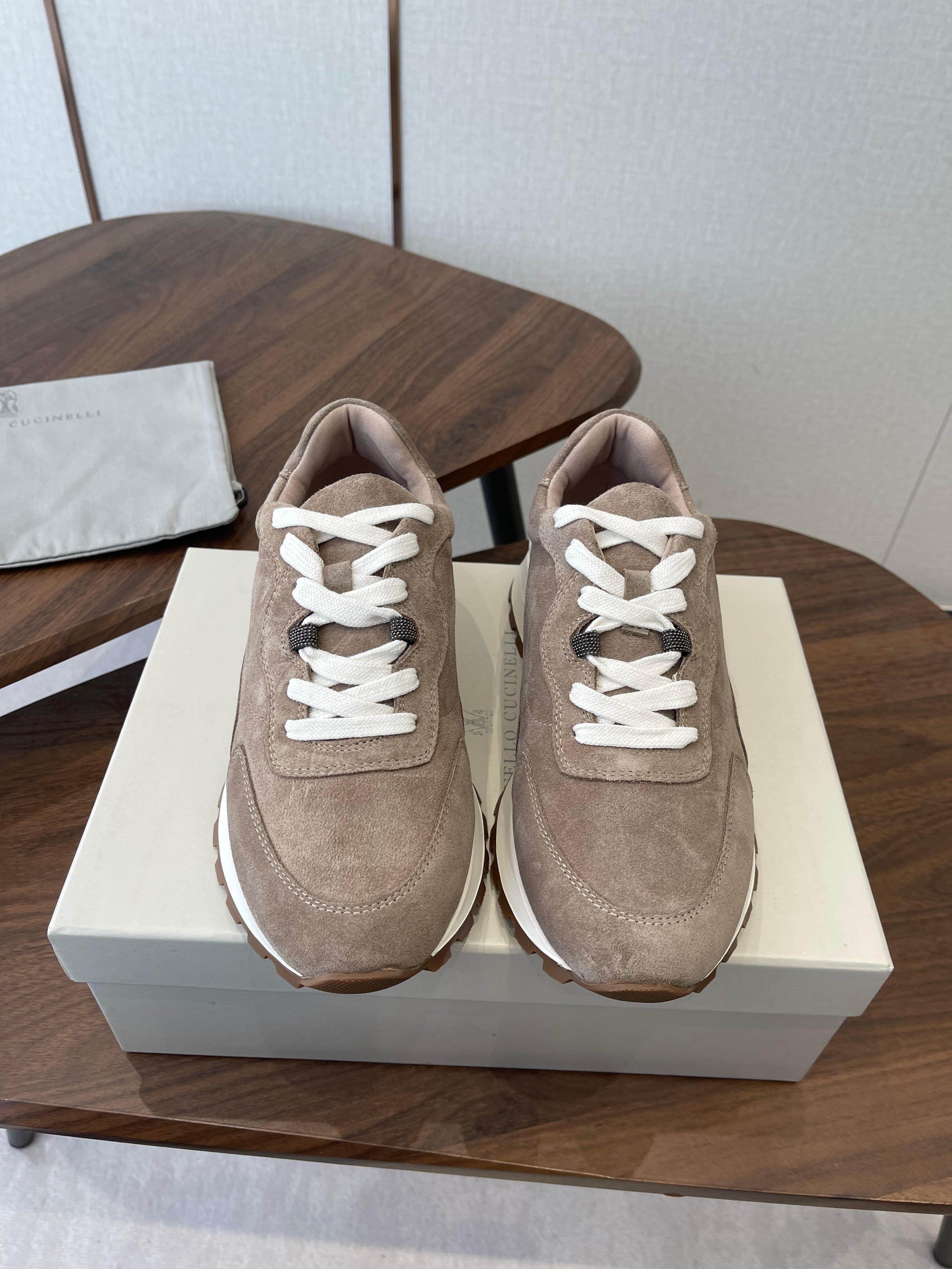 Brunello Runners With Shiny Details Light Taupe Suede 624482