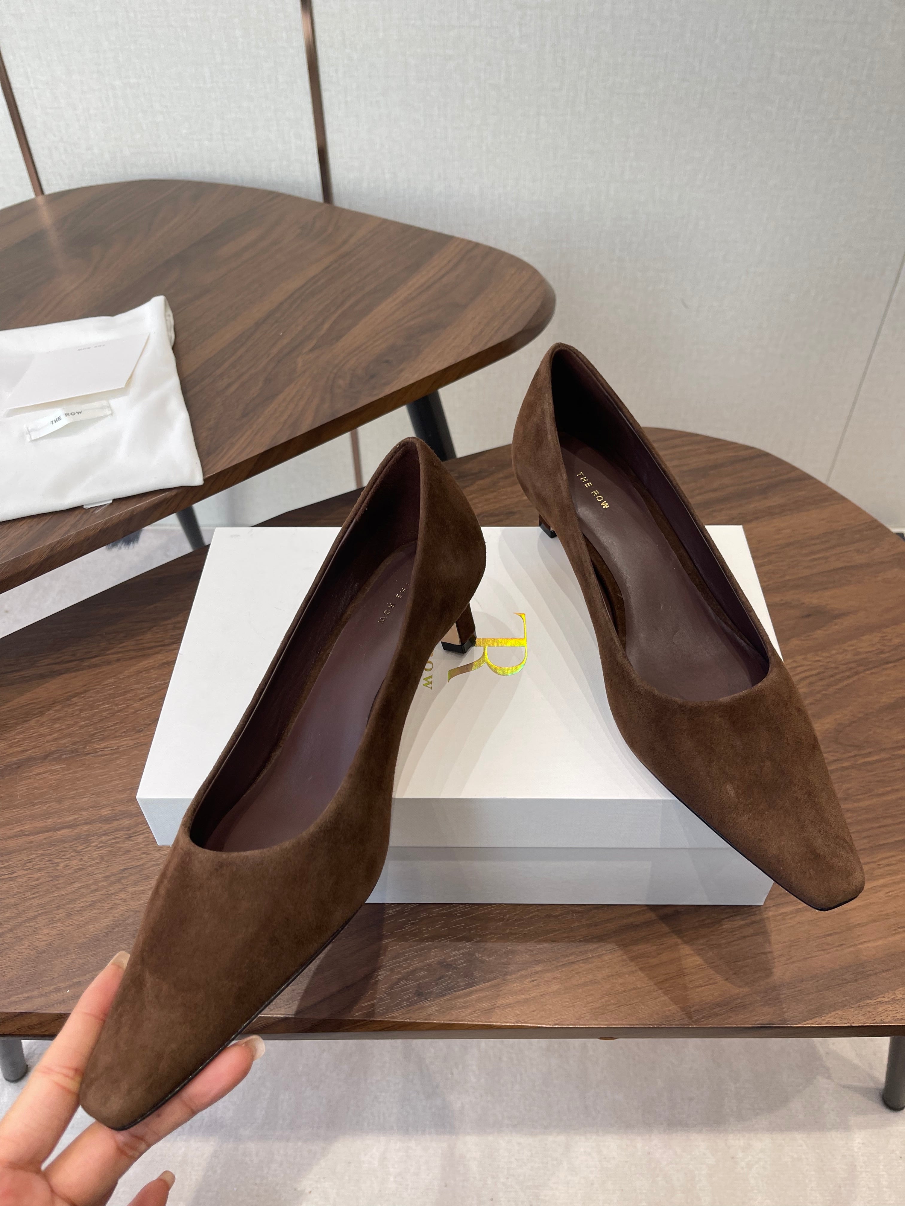 The Row Carla 45 Slingback Chocolate Suede 633752