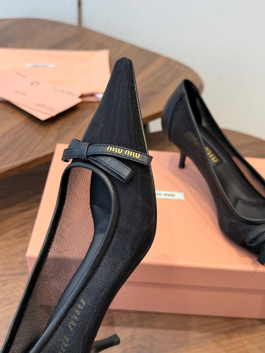 Miu 26s Pump 5.5cm Black Canvas 887656