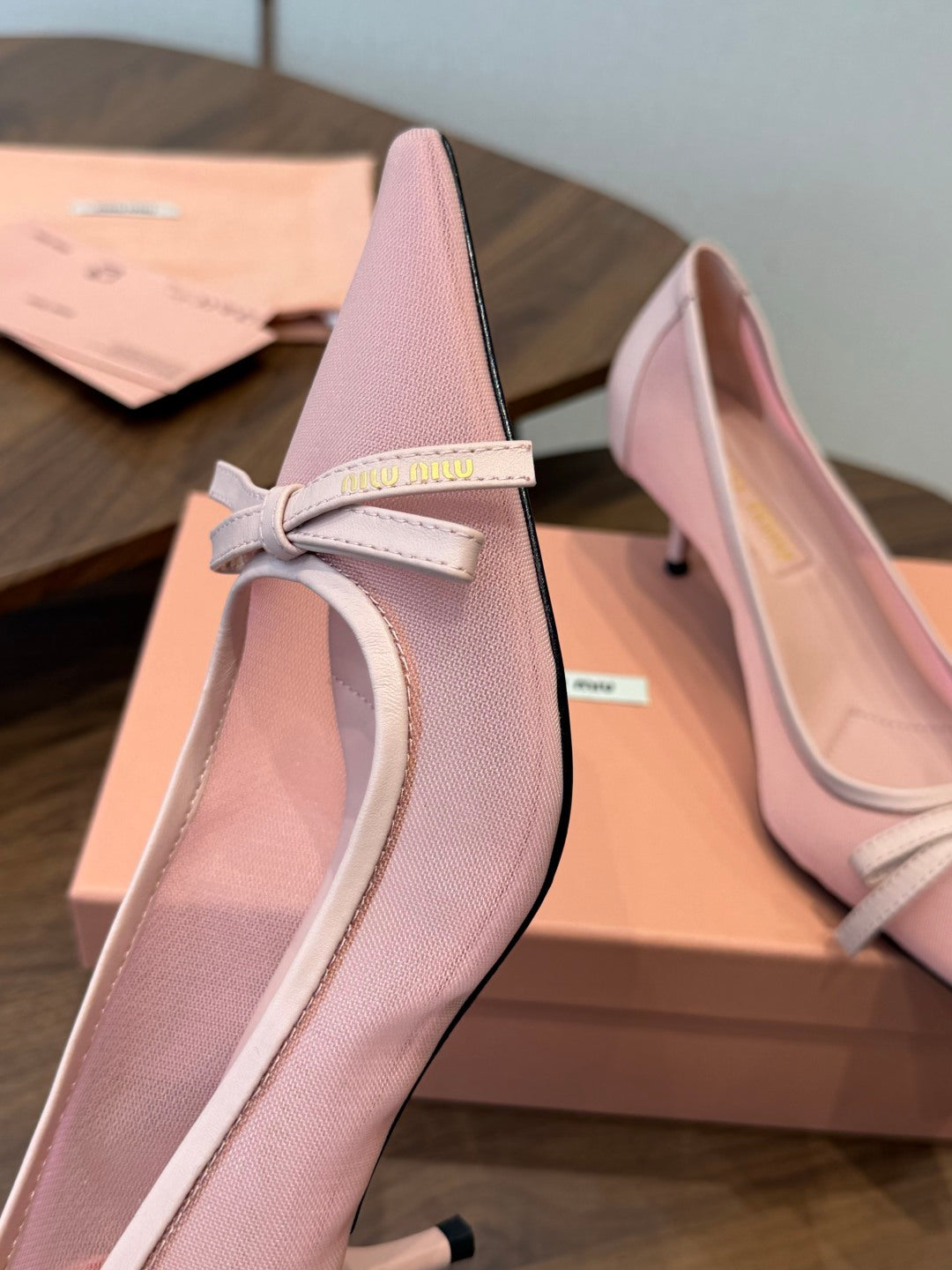 Miu 26s Pump 5.5cm Light Pink Canvas 887657