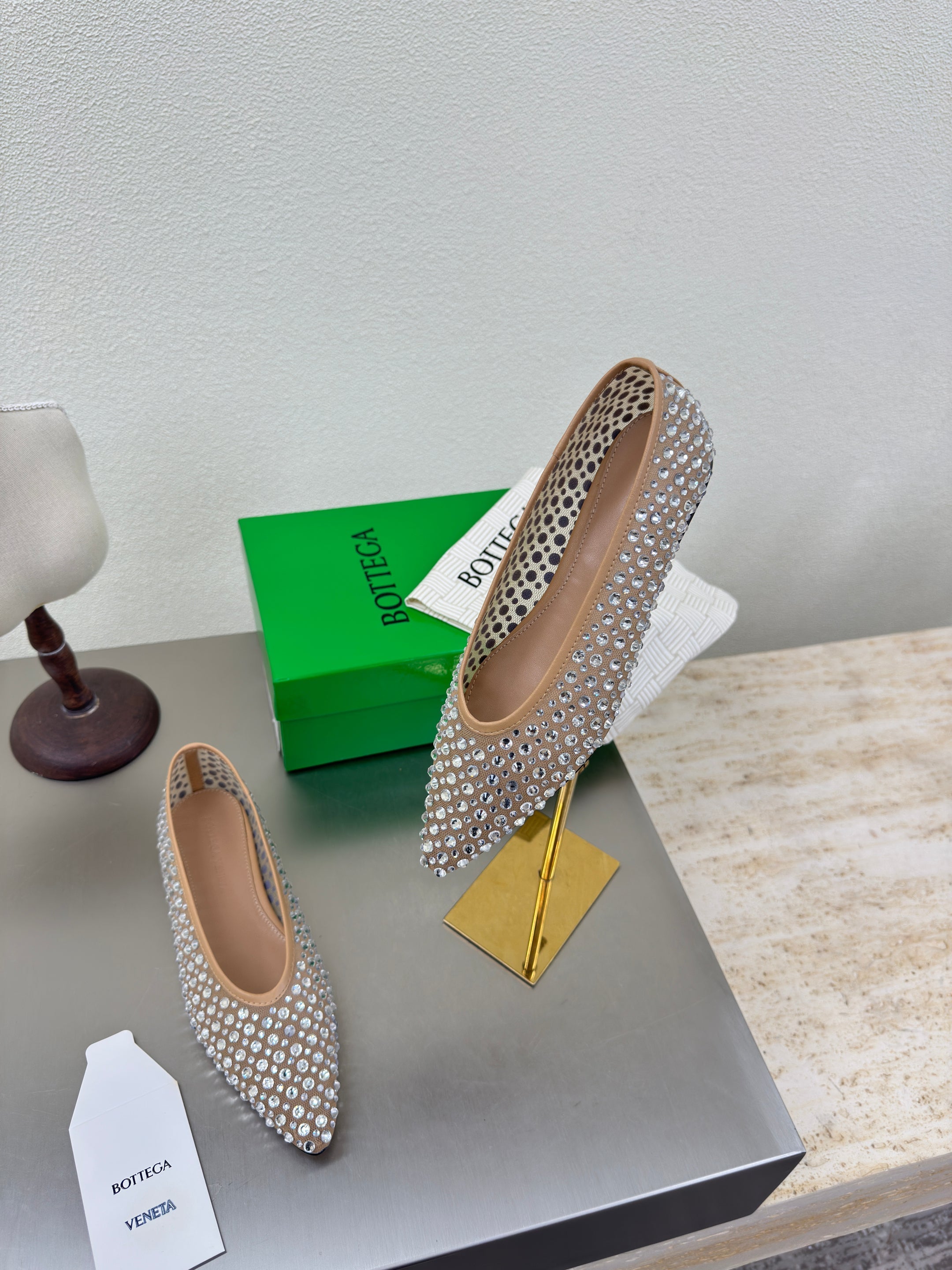 BV Rhinestones Sofia Deep Flat Beige Mesh 428483