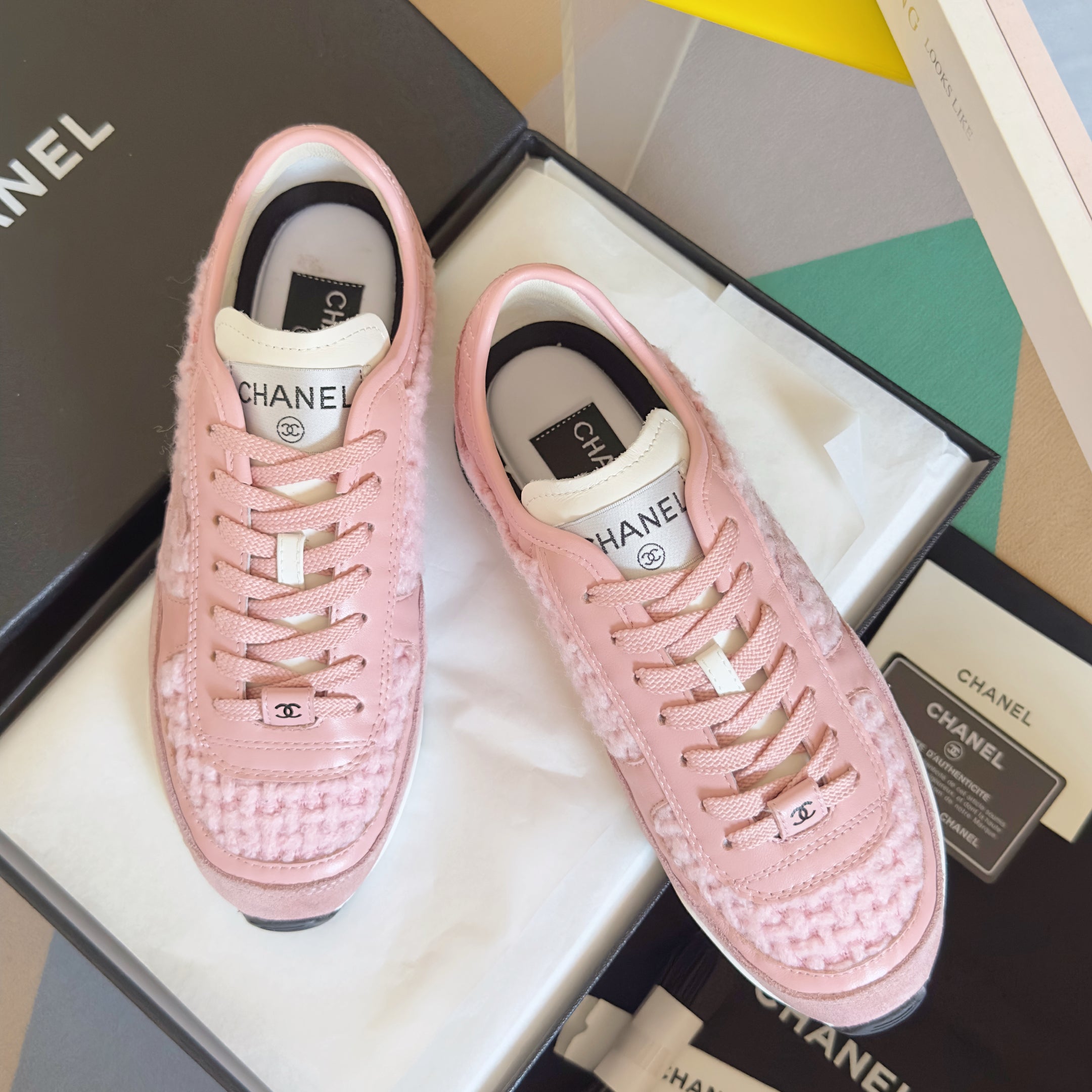 CC 25K British Baseball Shoes Light Pink Woven Cowhide 459736