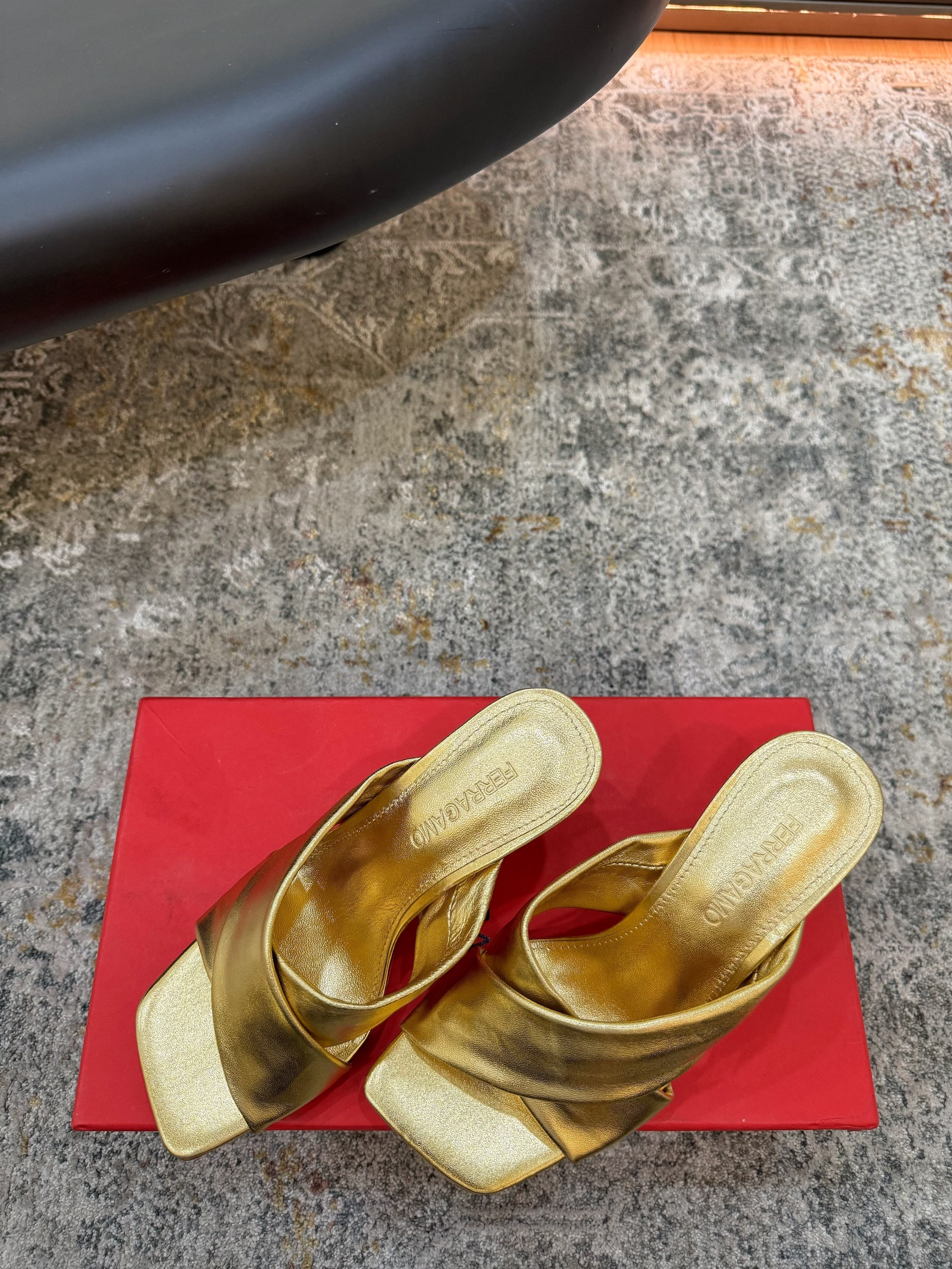 Ferragamo Gancini-Heel Padded Sandals 9cm Gold Cowhide 694848