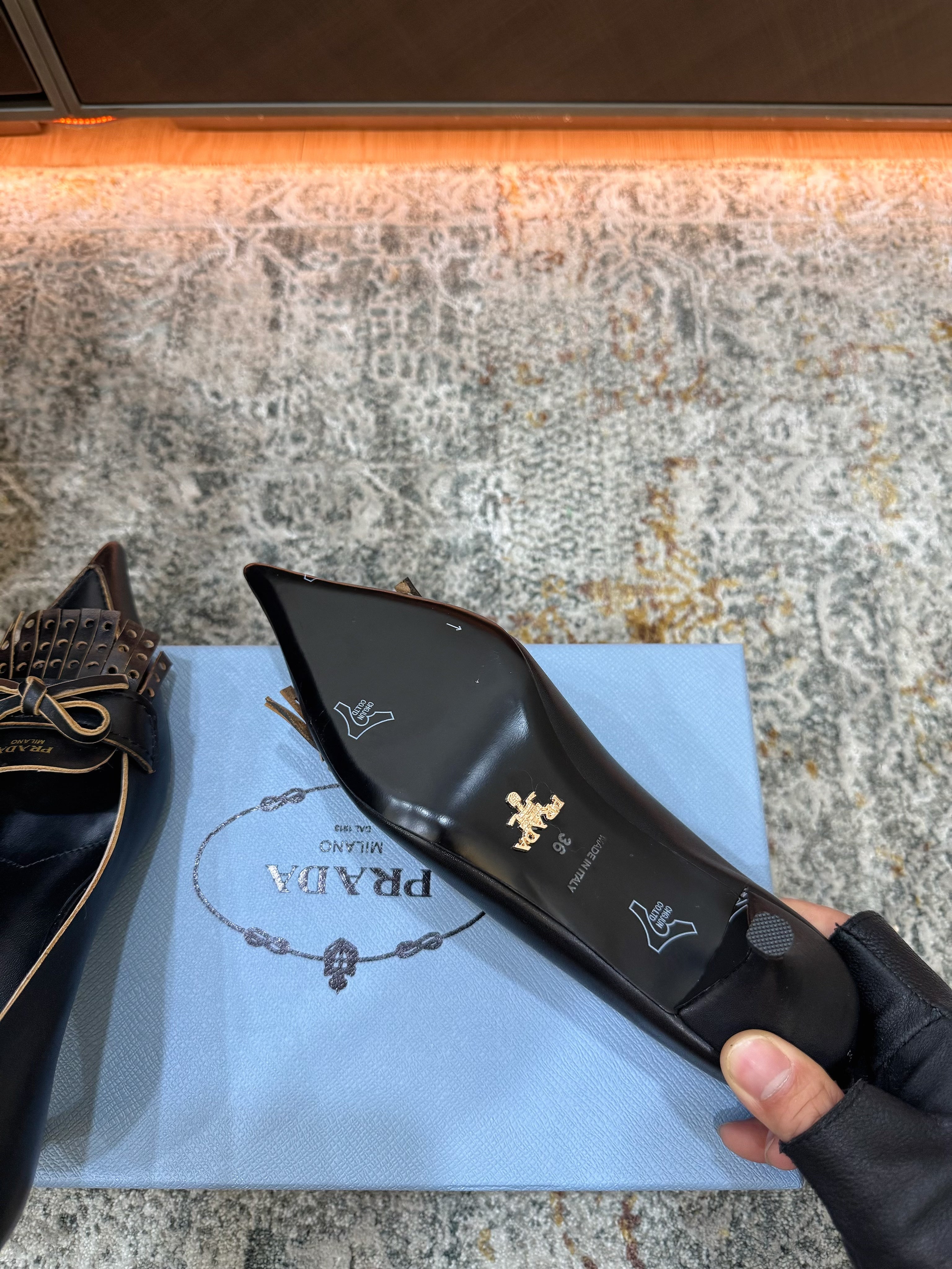 Prada 26s Slingback 6cm Black Cowhide 804087