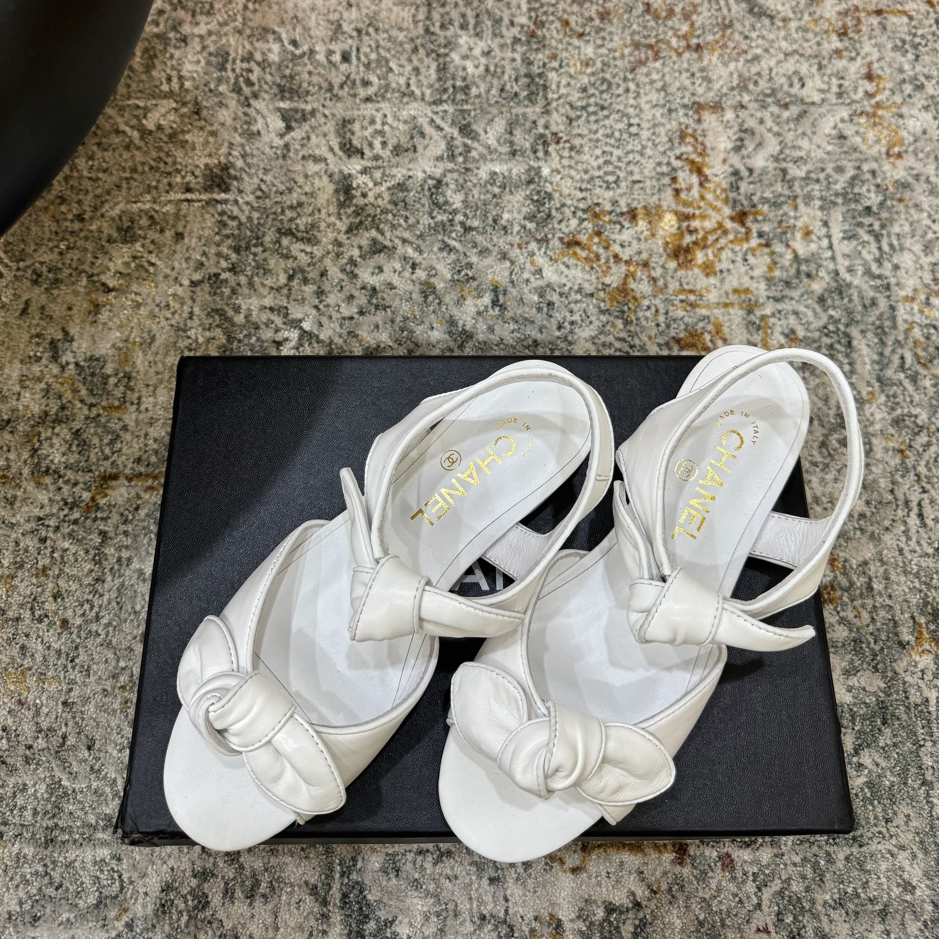 CC Double Bow Sandal 2cm White Sheepskin 804022
