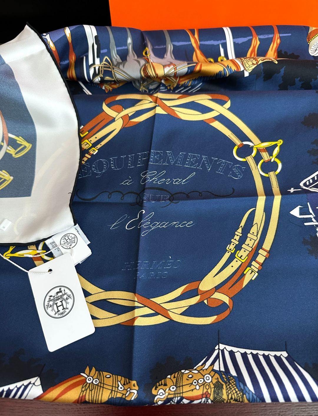 HM Scarf 90x90 Colorful Twill Silk 461780