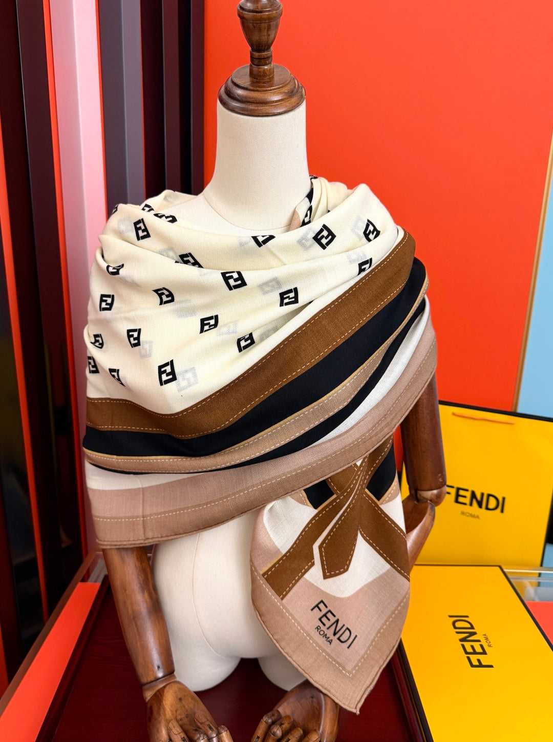 Fendi 26s Scarf 140 In Cashmere And Silk 446709