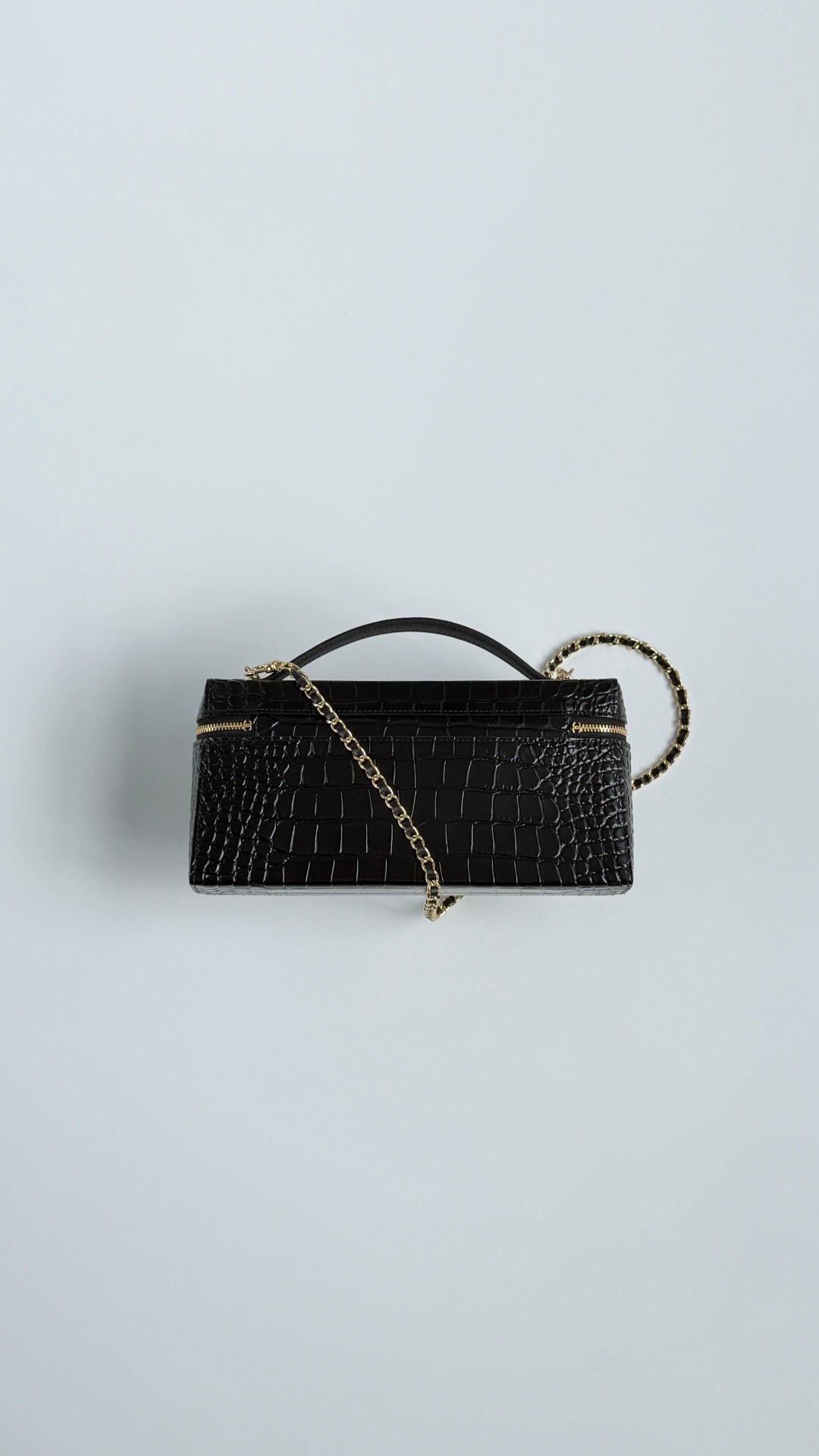 CC 26s Medium Long Vanity Black Crocodile Pattern