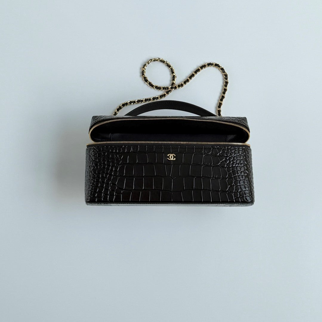 CC 26s Medium Long Vanity Black Crocodile Pattern