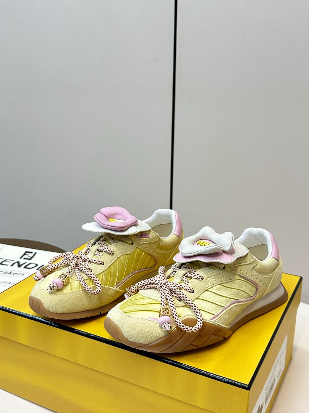 Fendi Wave Pulse Yellow Fabric Suede 862620