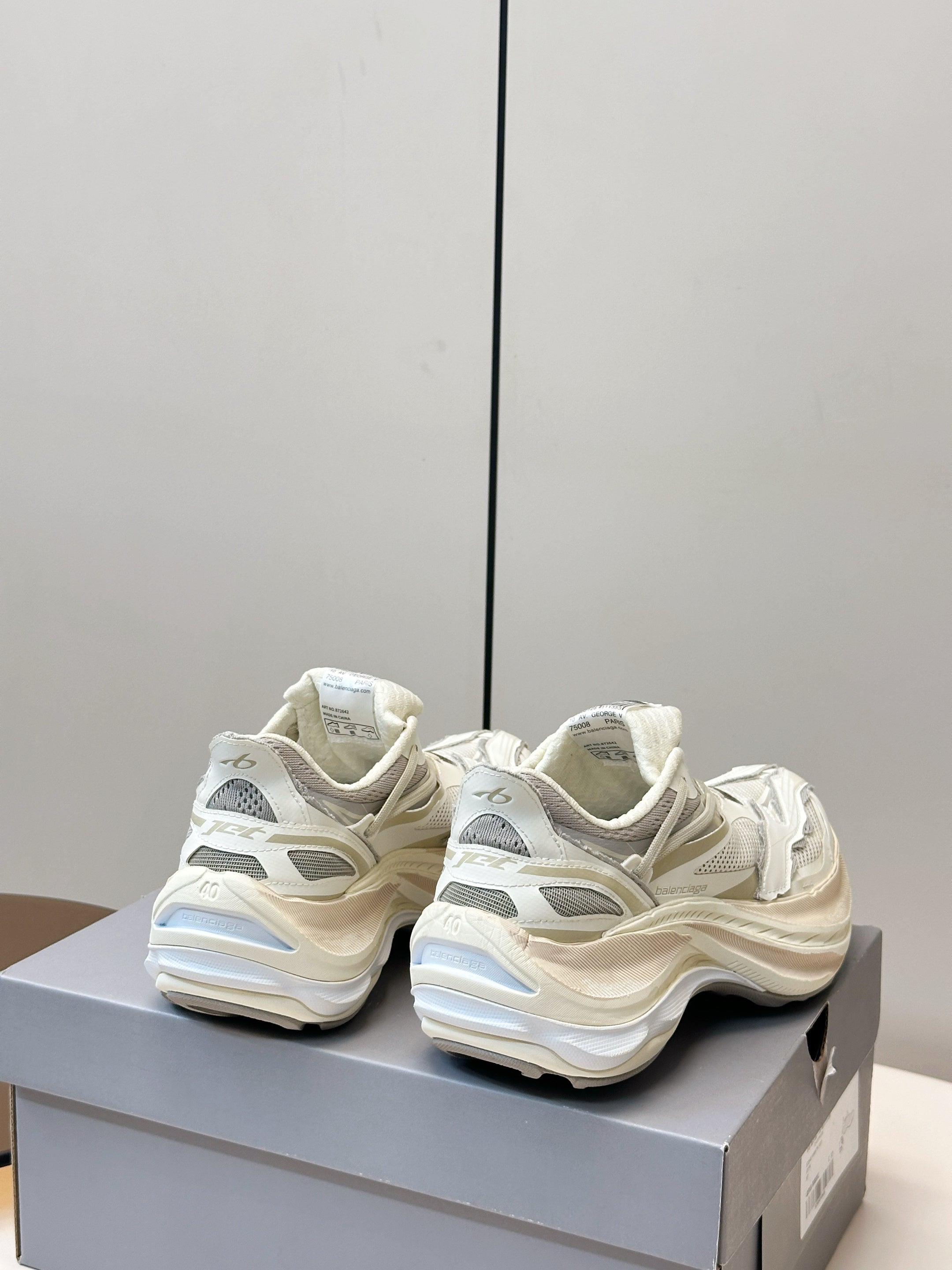 Balenciaga Jet Sneaker Cream TPU Mesh 986305