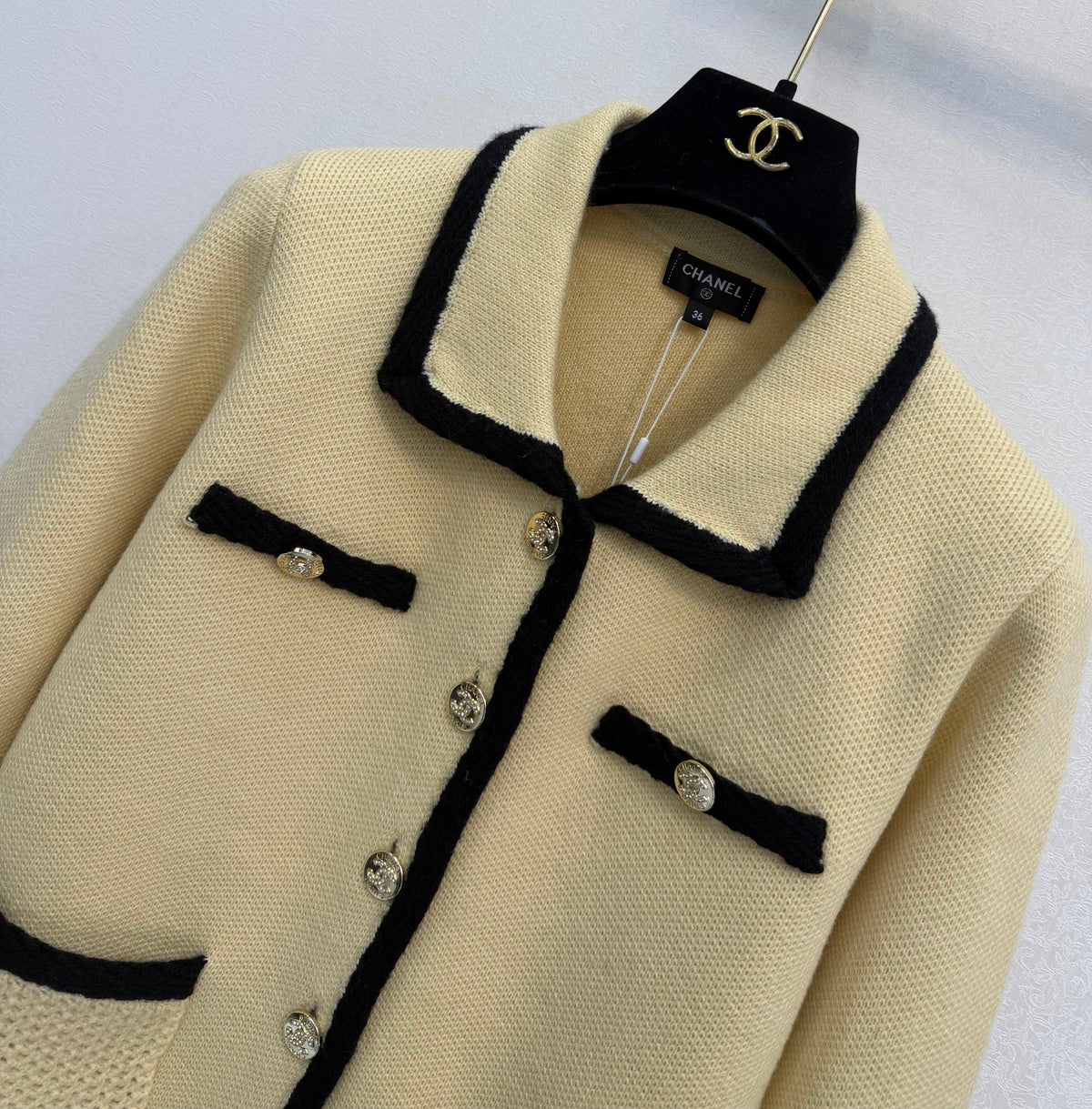 Chanel 26s Jacket Contrasting-Trim Knit Tweed 429799
