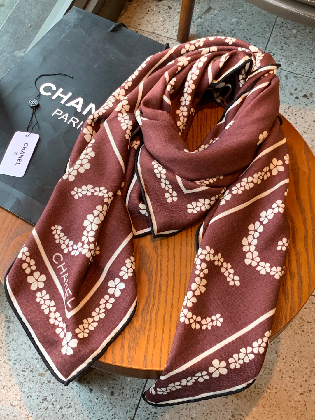 CC Double-Sided Scarf 135cm Brown Mulberry Silk Cashmere 153151