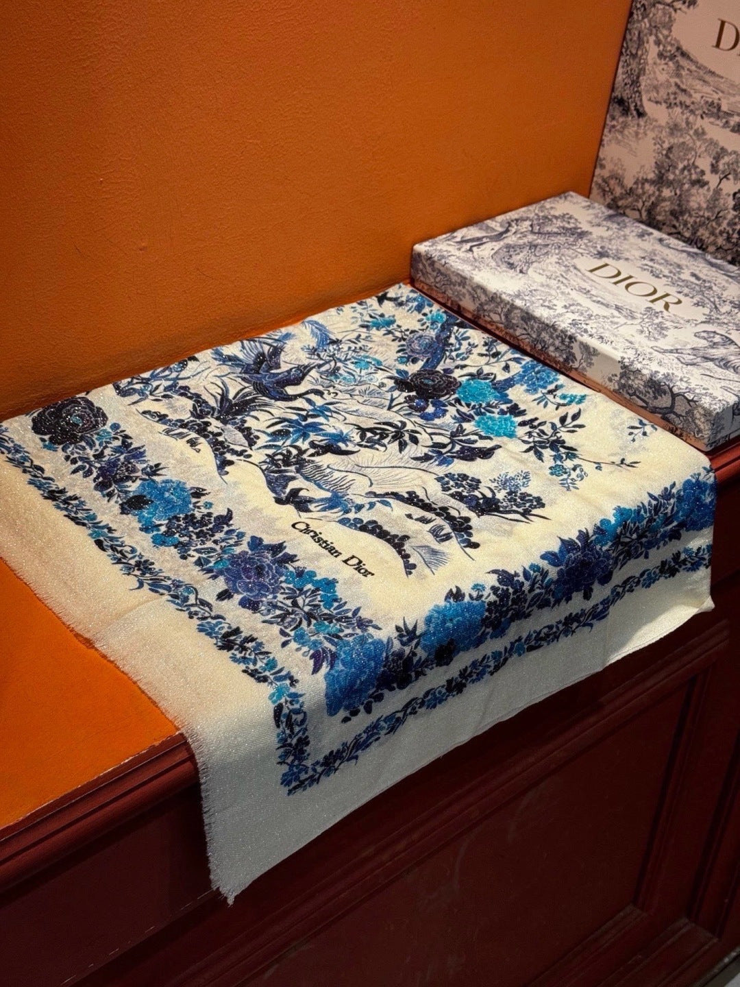 Dior 26s Scarf 140cm Silk & Cashmere 300232