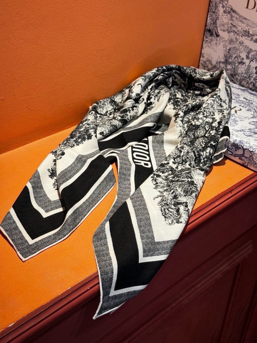 Dior 26s Scarf 140cm Silk & Cashmere 300235