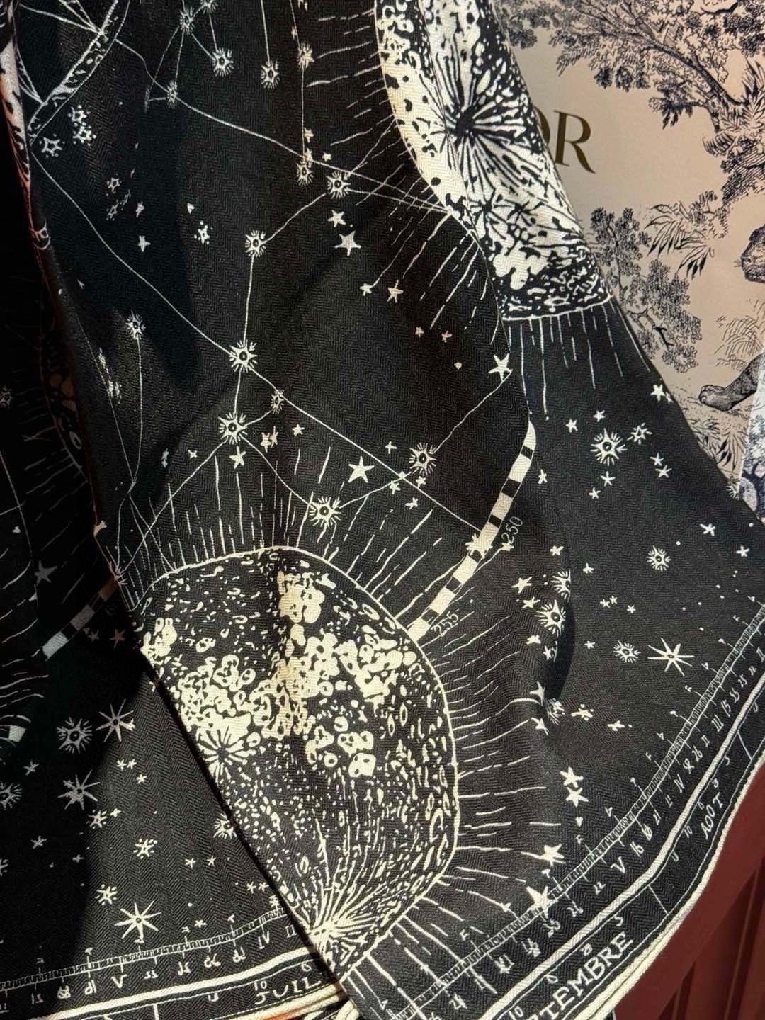 Dior 26s Scarf 140cm Silk & Cashmere 304690