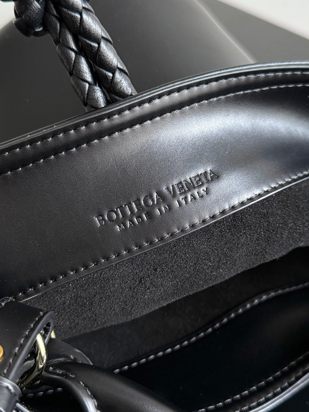 BV 25S Small Liberta Bag 22cm Black Calfskin GHW