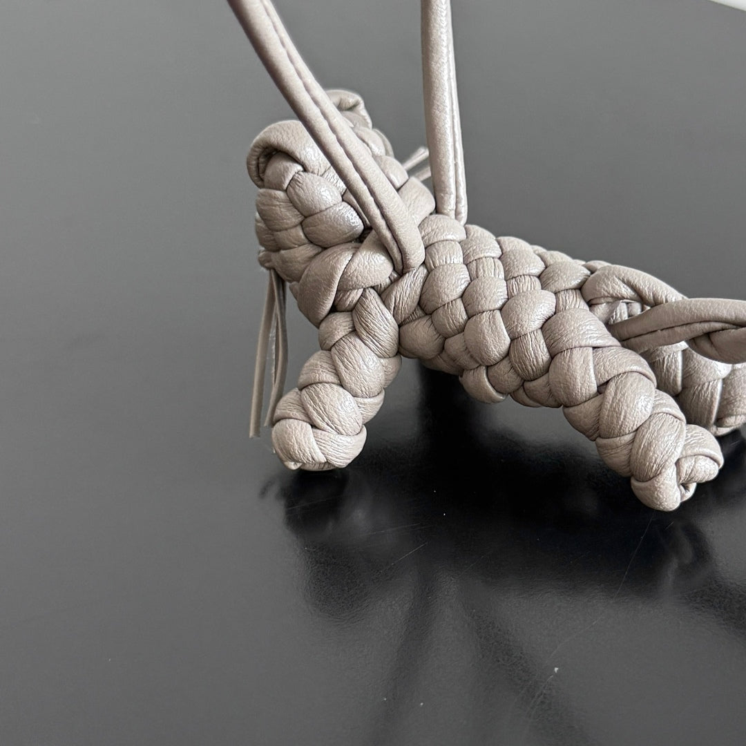 BV 25 Woven Kitten Charm Grey leather