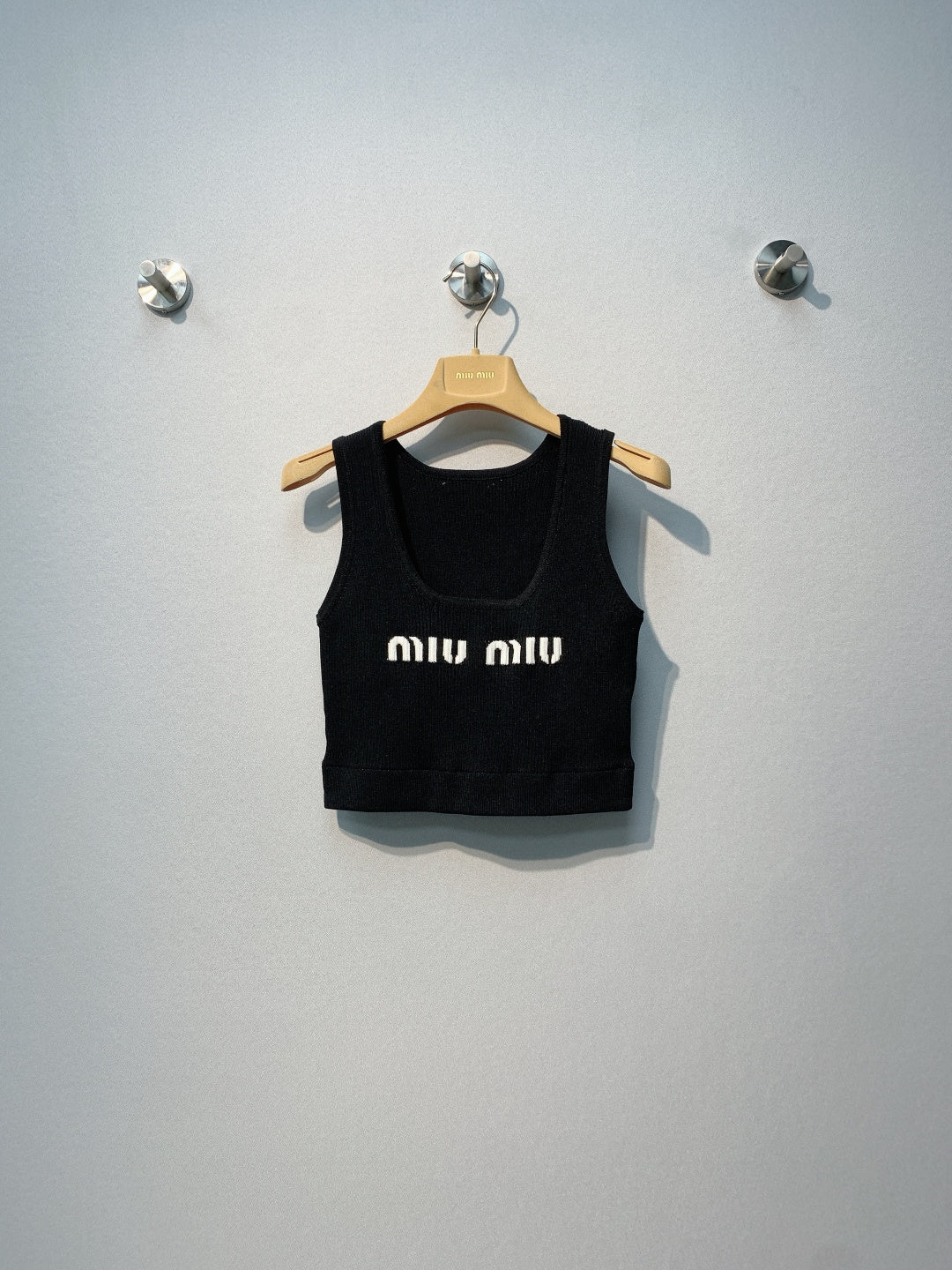 Miu SS26 Cropped Logo-knit Tank Top Black Viscose Polyester 350947