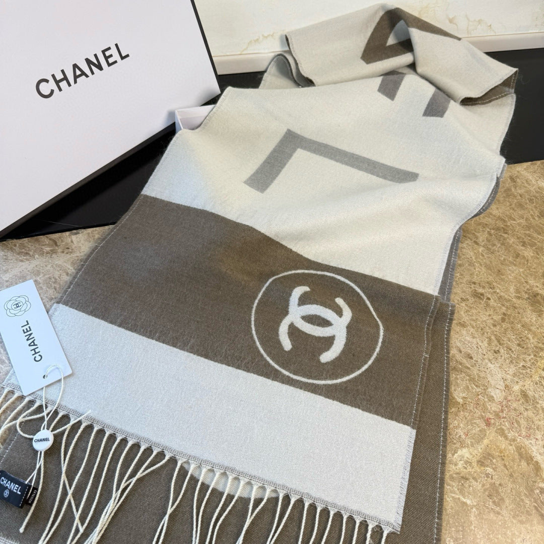 CC 25 Scarf 200cm White Brown Lambswool 968388