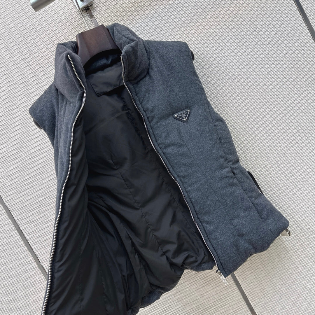 Prada 26s Loden Down Vest Grey Down Filling 419336