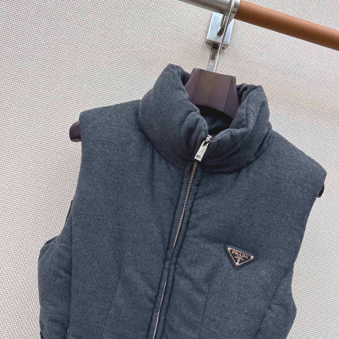 Prada 26s Loden Down Vest Grey Down Filling 419336