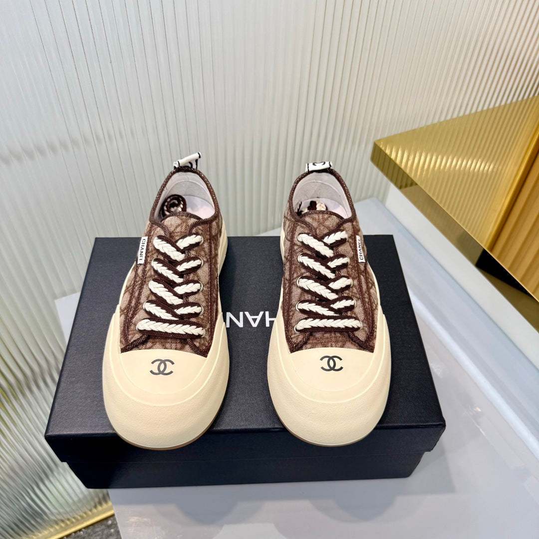 CC 26s Biscuit Shoes Brown White Sheepskin Denim 927709