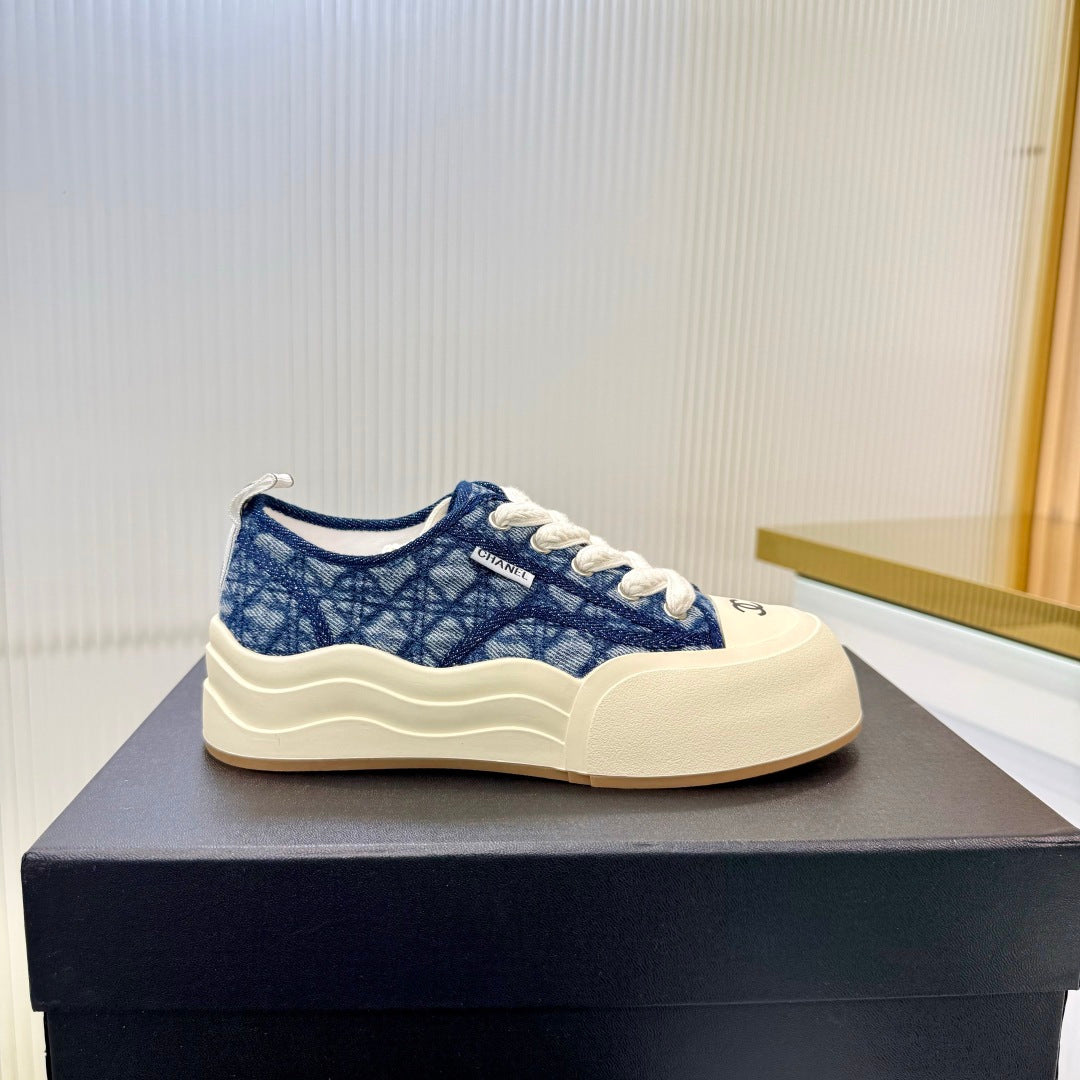 CC 26s Biscuit Shoes Blue White Sheepskin Denim 927710