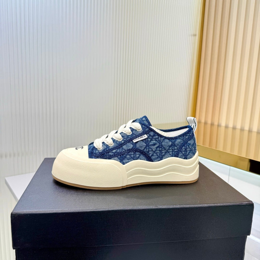 CC 26s Biscuit Shoes Blue White Sheepskin Denim 927710