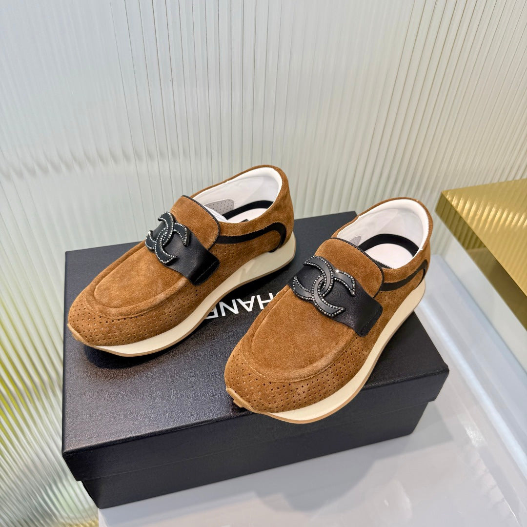 CC 26s Casual Sneakers Brown Suede 927079
