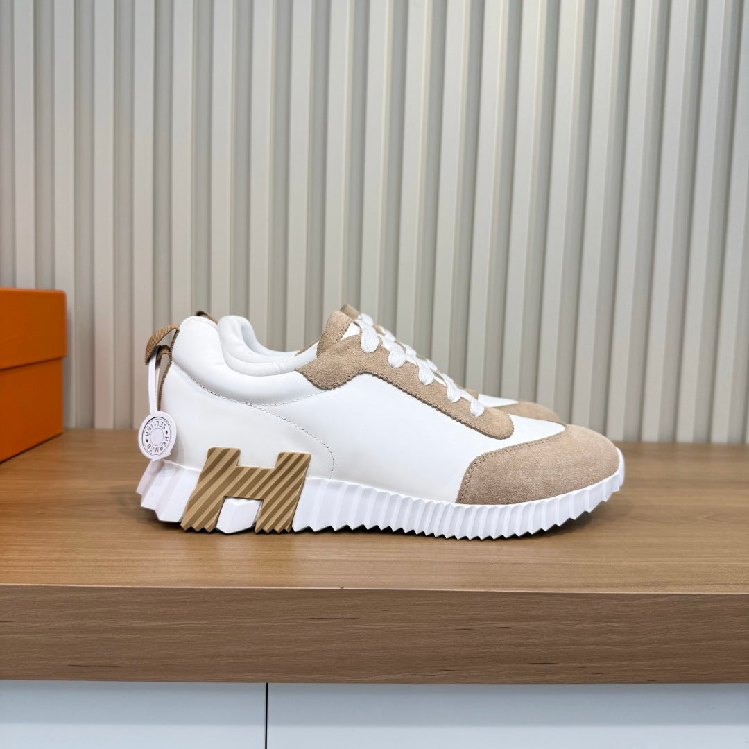HM 26s Bouncing Sneakers 4cm White Beige Suede 146258