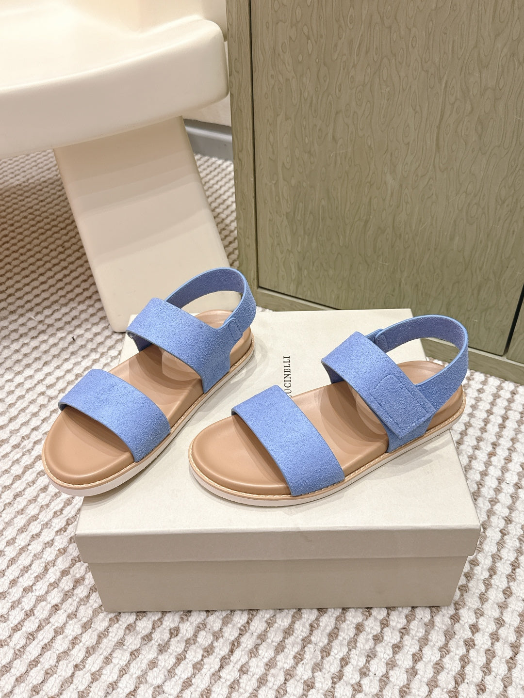 Brunello 26s Velcro  Men's Sandals Light Blue Brown Suede Cowhide  612227