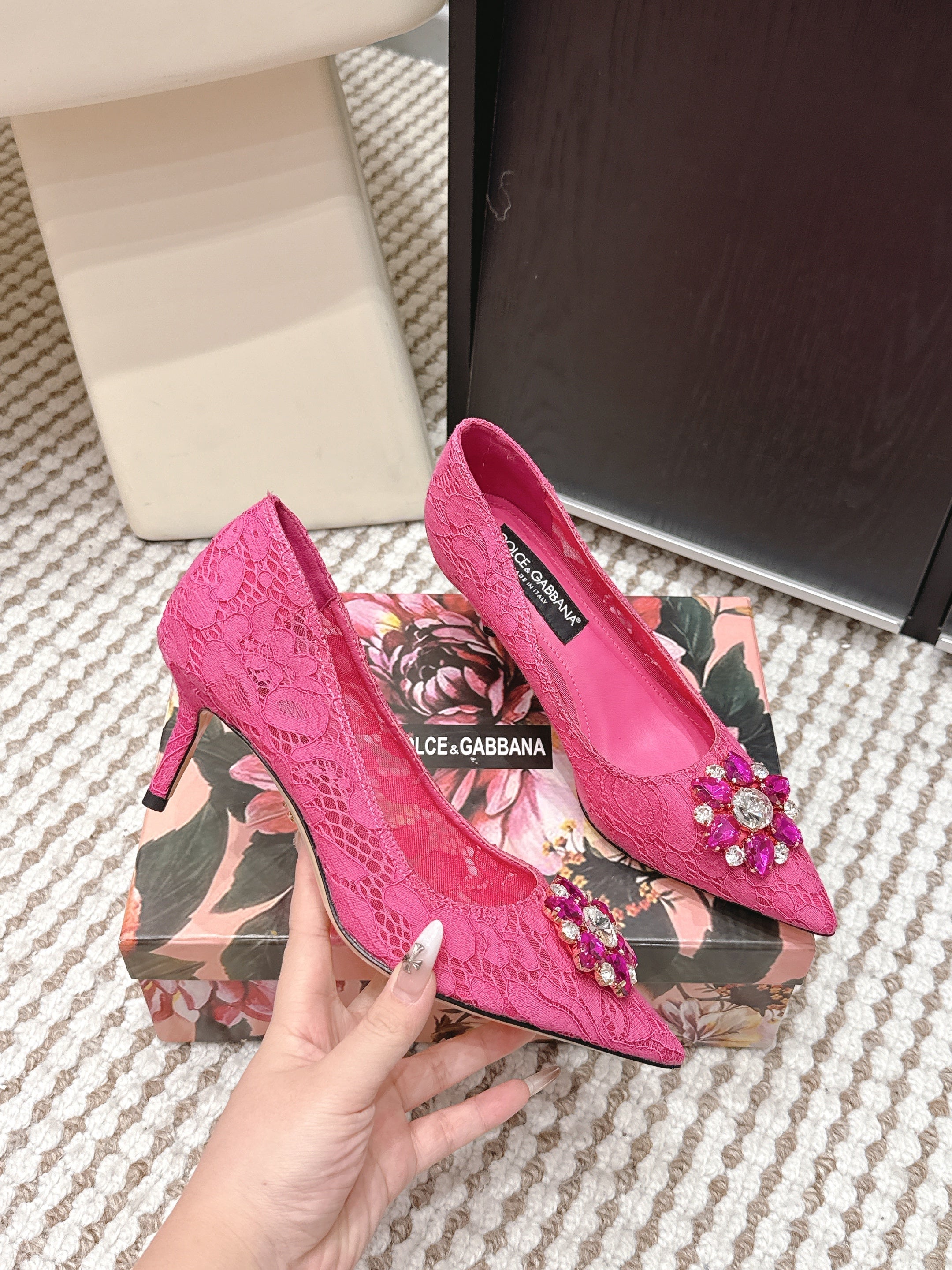 DG Pumps Crystals 6.5cm Hot Pink Taormina Lace 663077