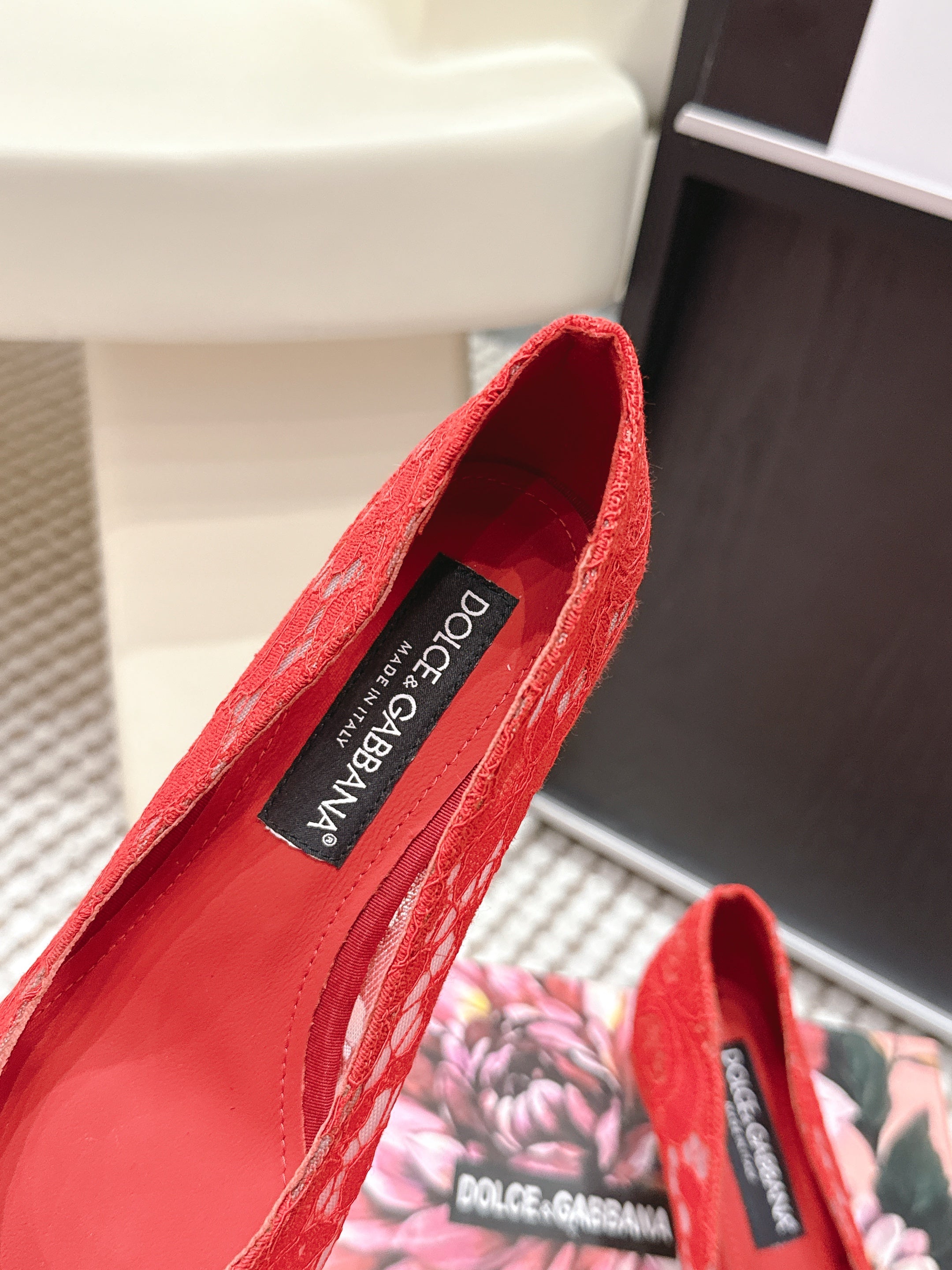 DG Pumps Crystals 6.5cm Red Taormina Lace 663081