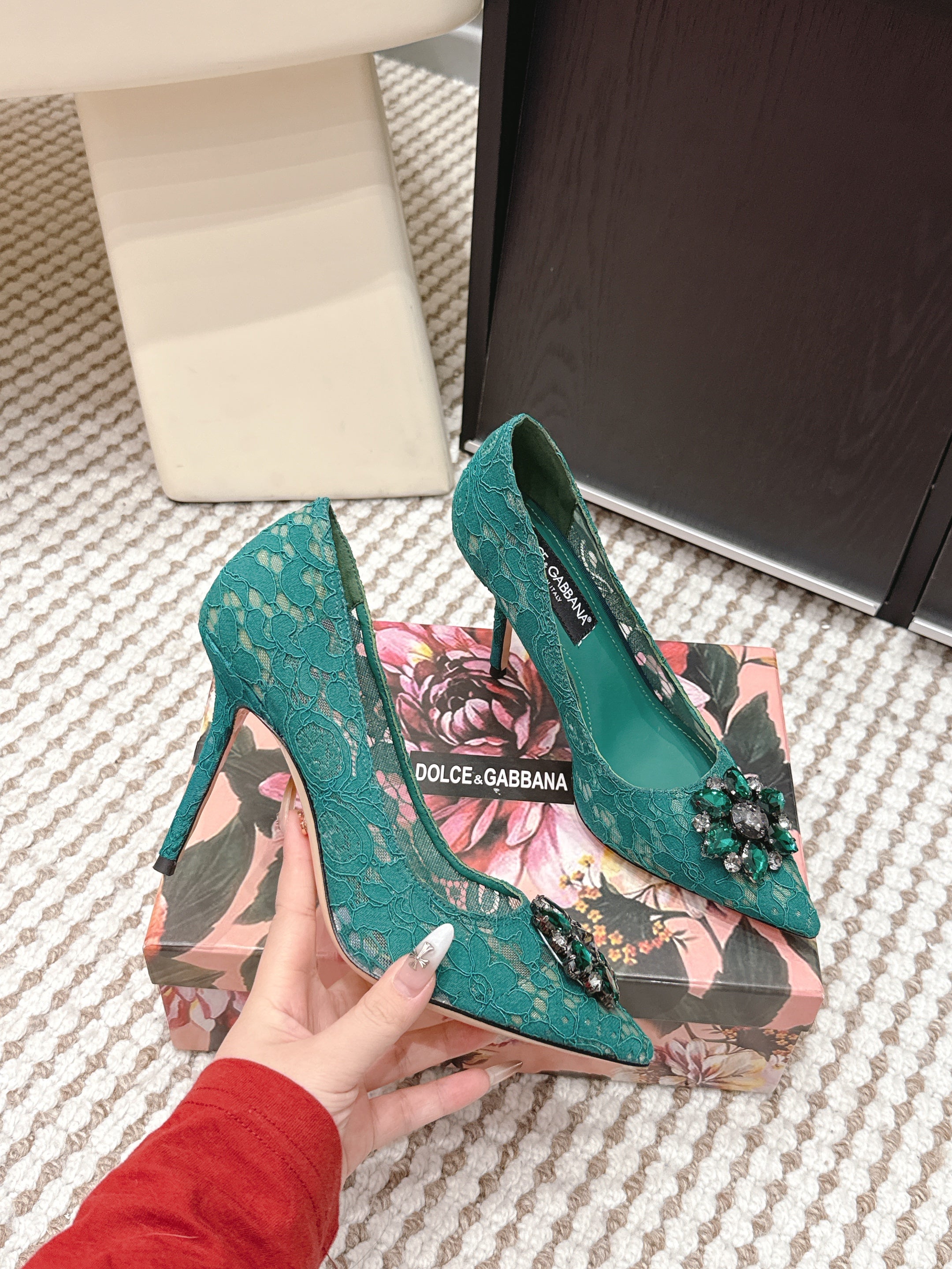 DG Pumps Crystals 9cm Teal Green Taormina Lace 663087