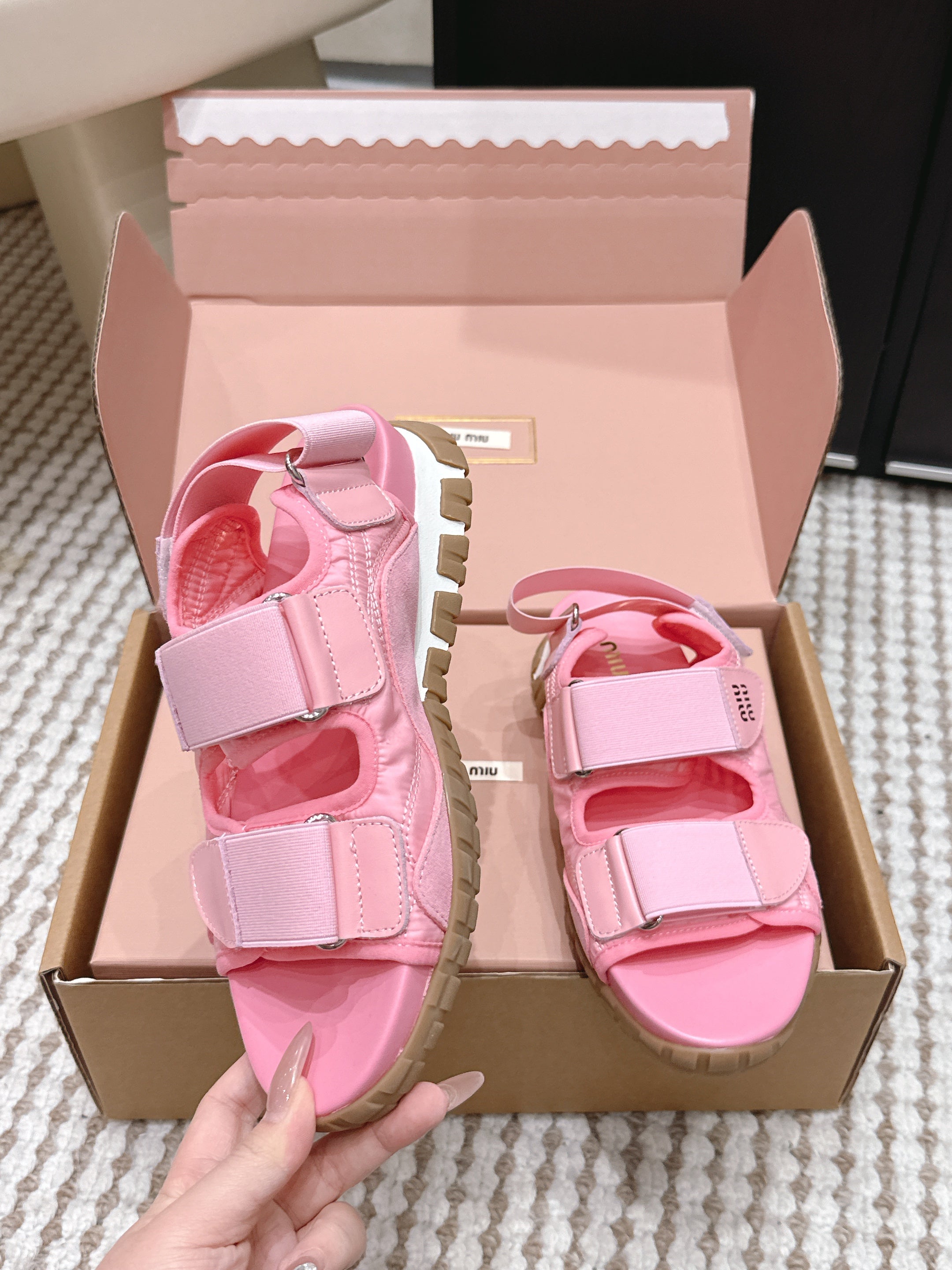 Miu 26s Velcro Sandals Pink Nylon Suede 632333