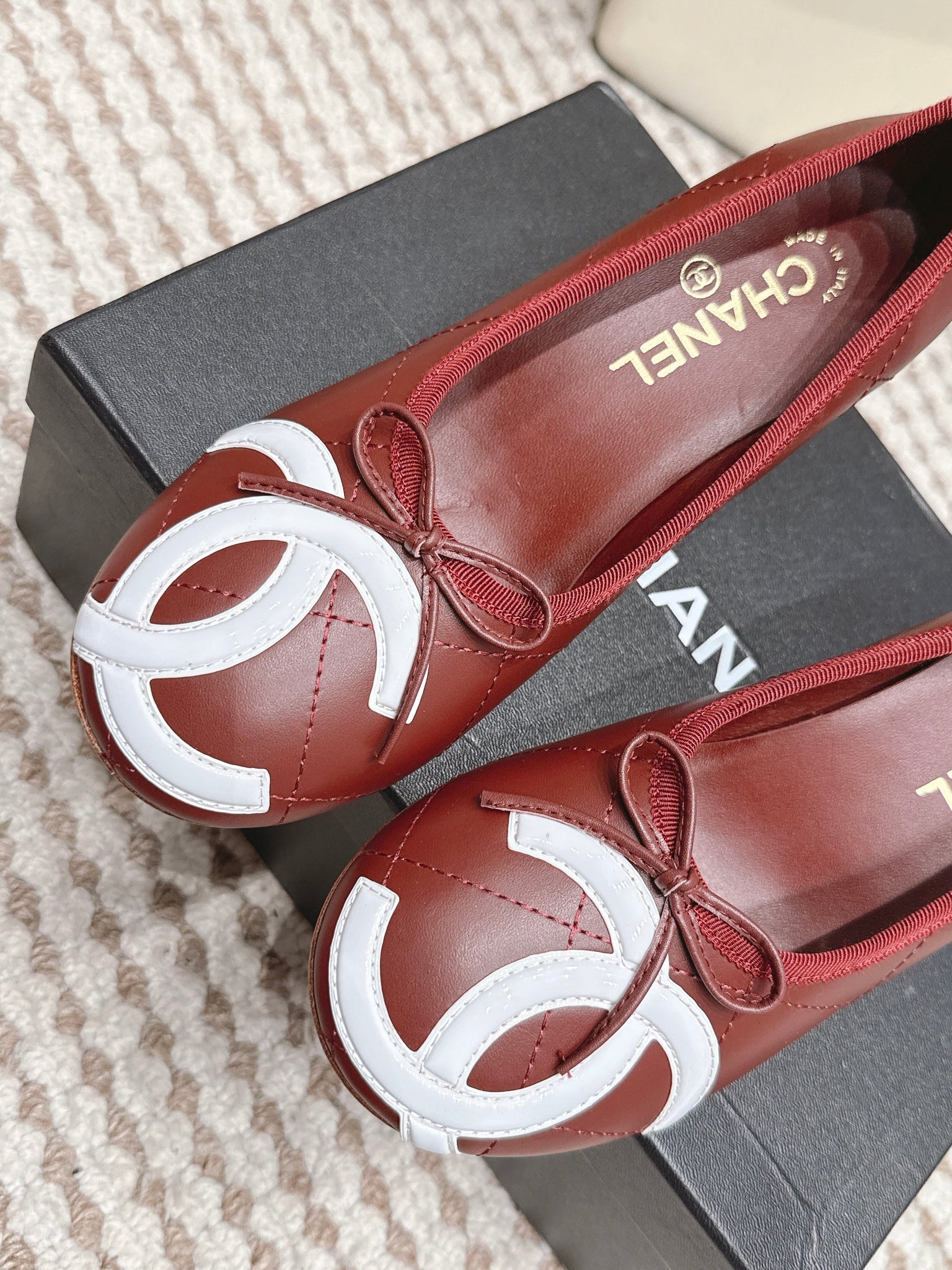 CC 26s Pearl High Heels 5.5cm Burgundy Calfskin