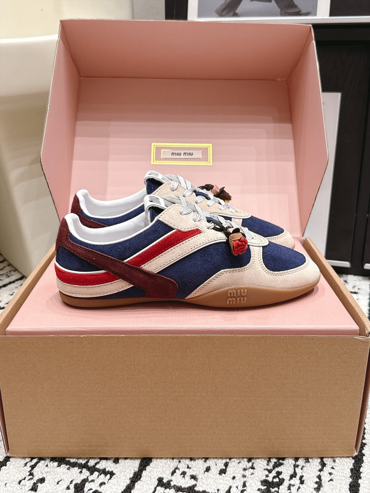 Miu Miu 26s Sneakers Navy Suede 138334