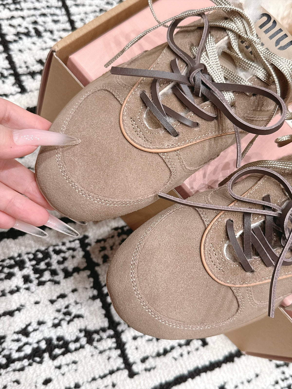 Miu Miu 26s Shearling Sneakers Khaki Suede 138333