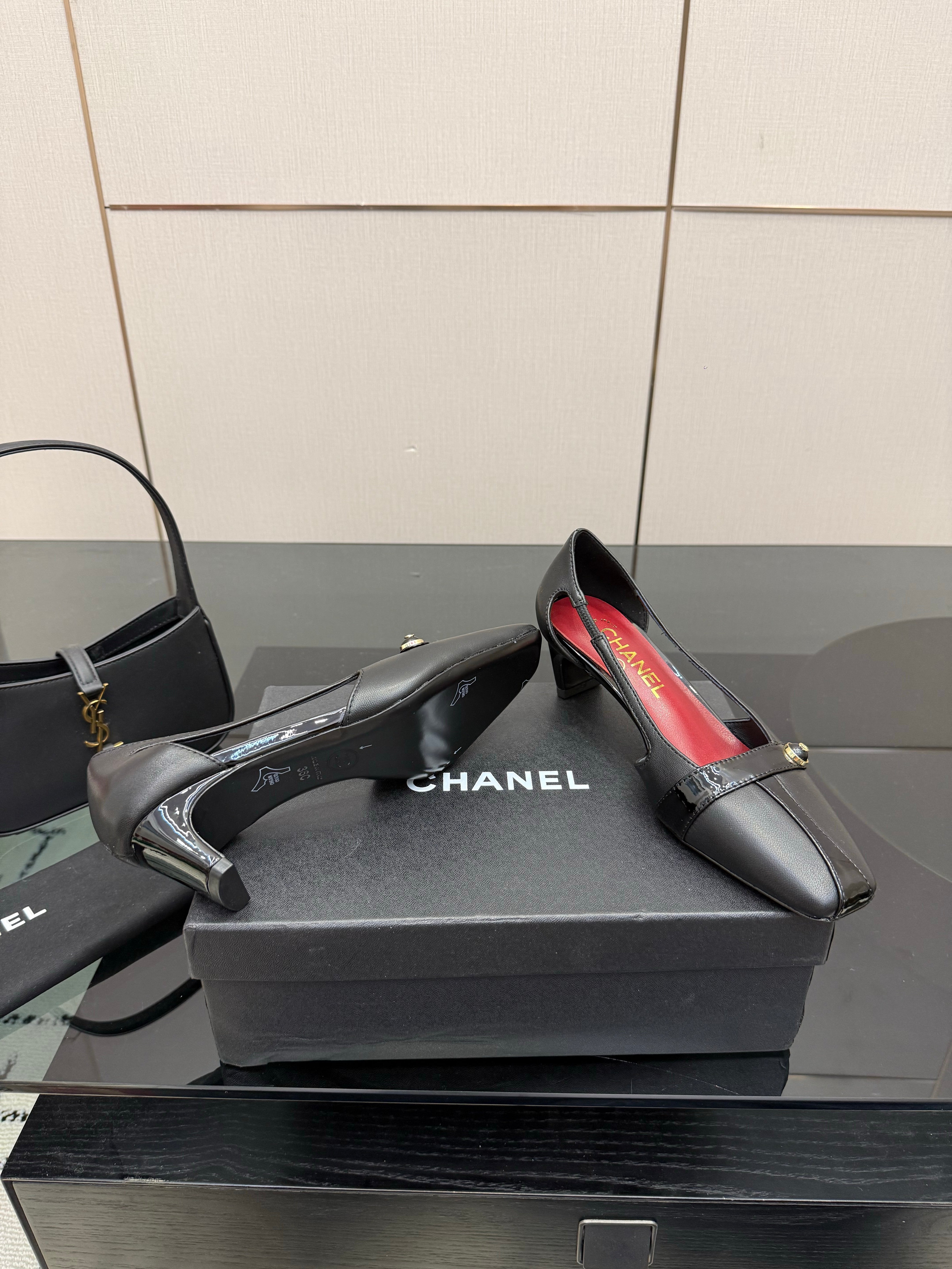 CC 26P Slingback 5cm Black Lambskin Patent Leather 791605