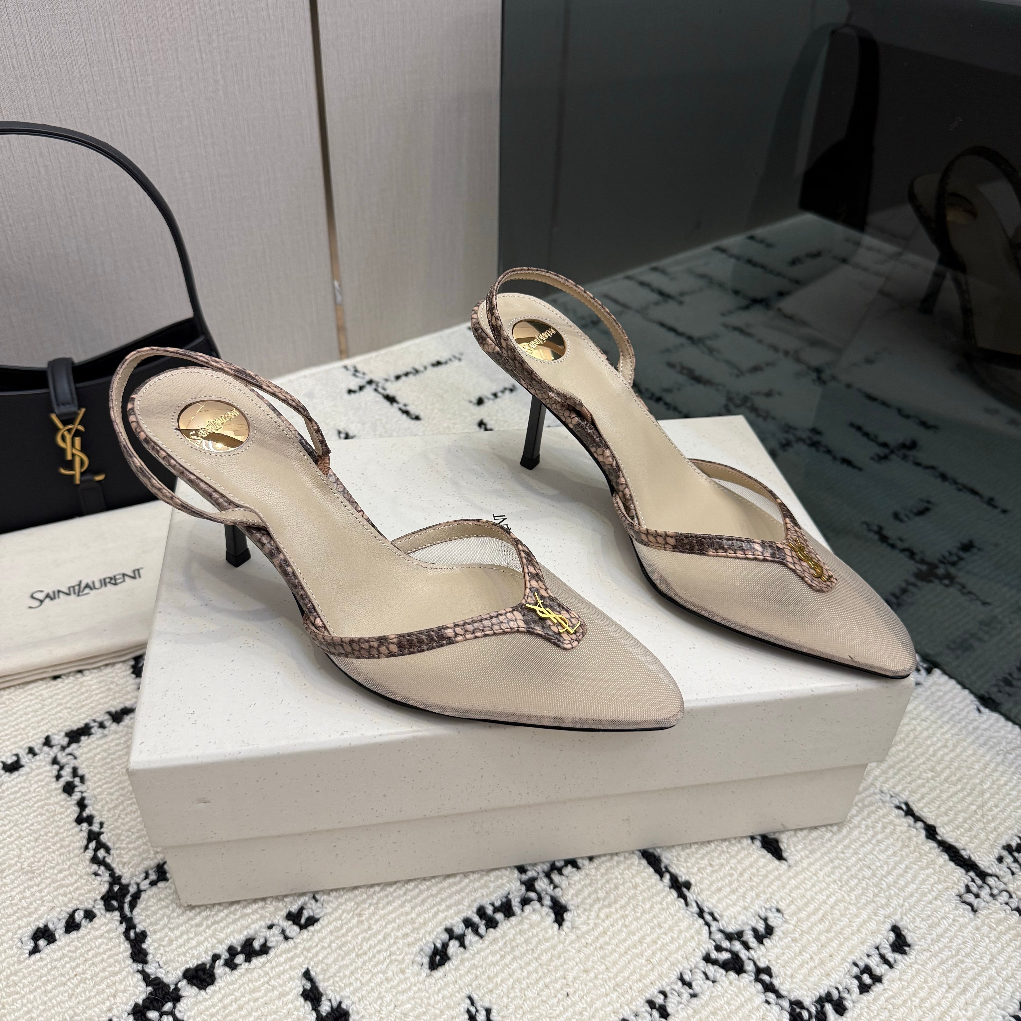 YSL Sandal Cream Leather Mesh 894453