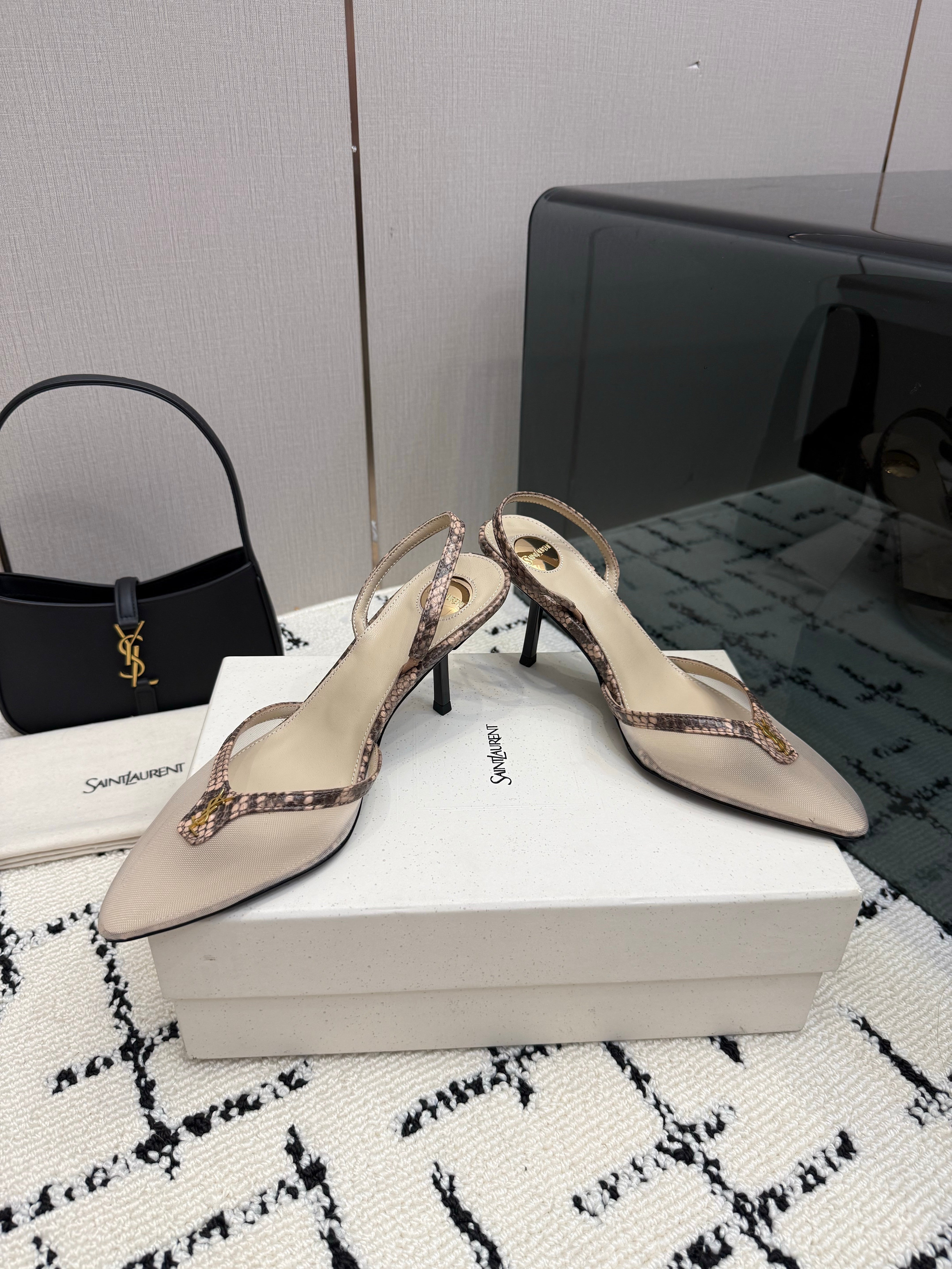 YSL Sandal Cream Leather Mesh 894453