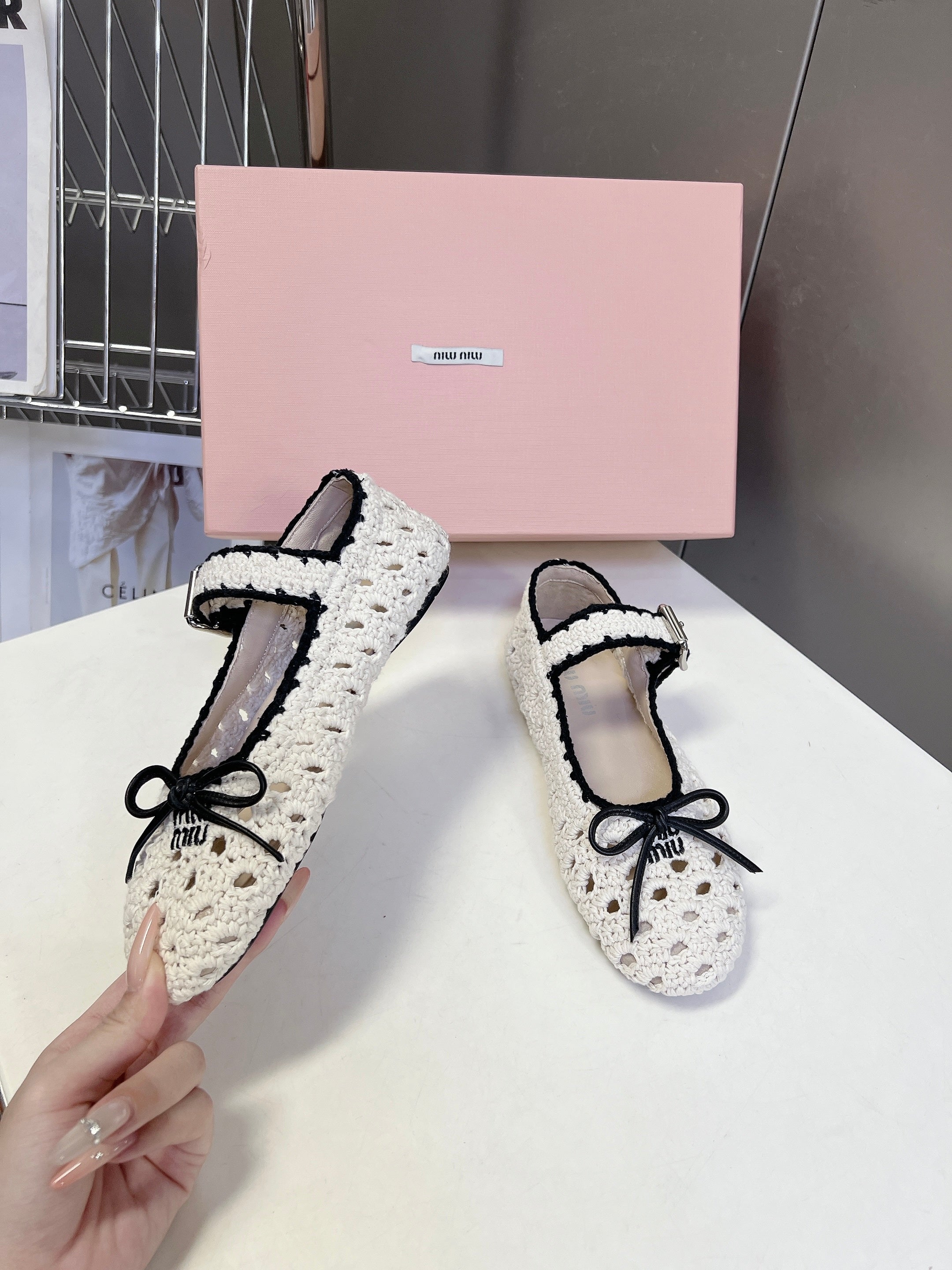 Miu 26s Crochet Ballerinas White Black Cotton 948072