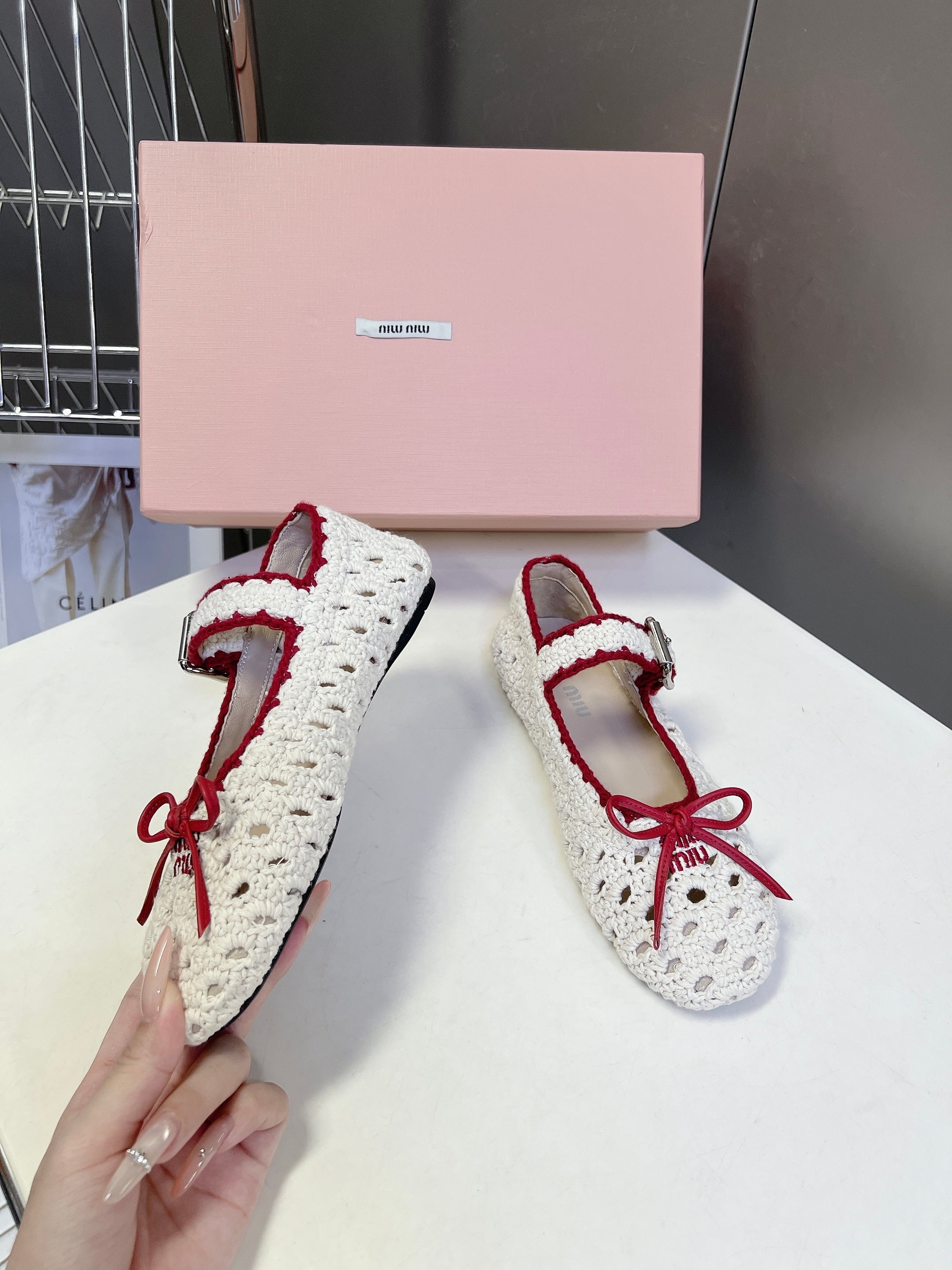 Miu 26s Crochet Ballerinas White Red Cotton 948073