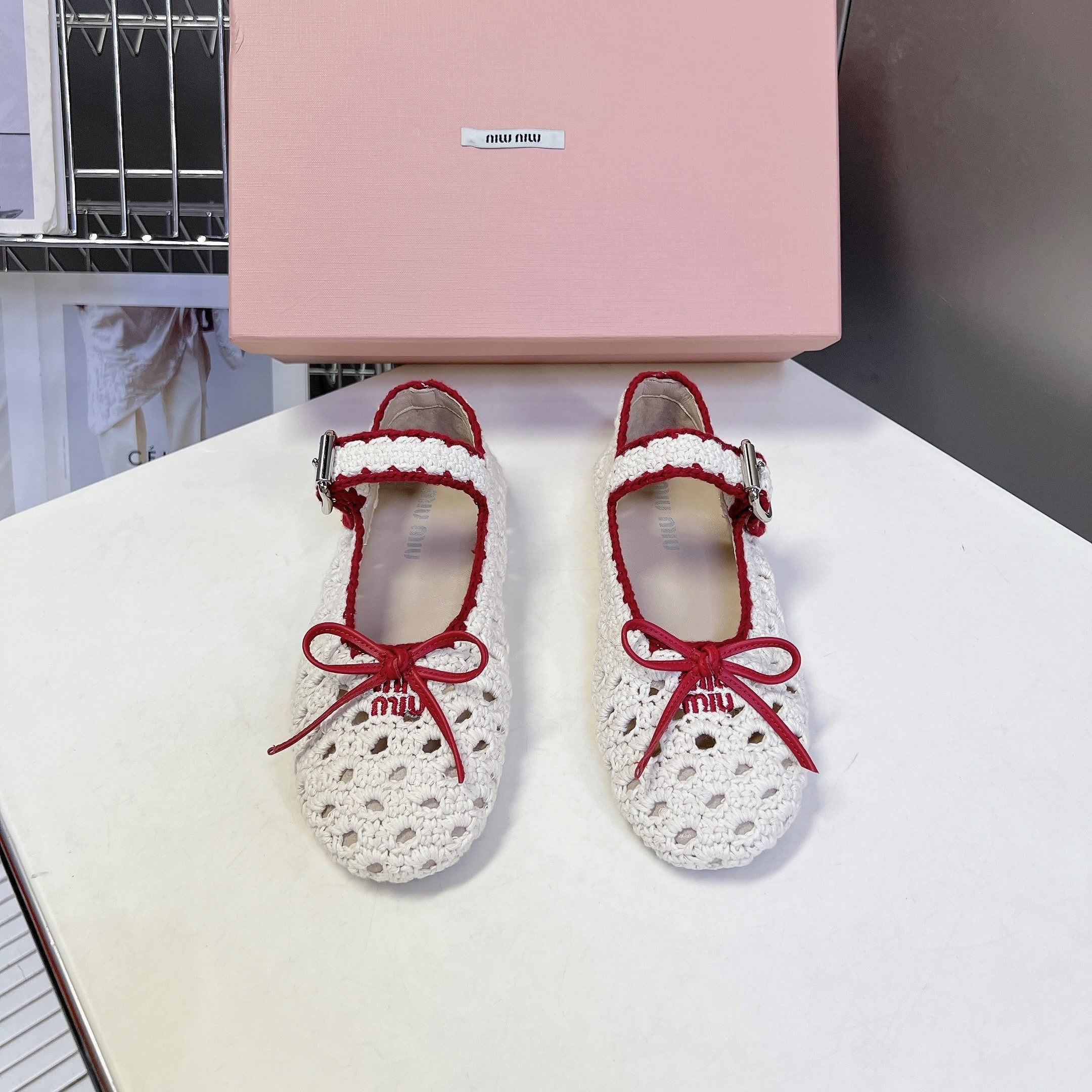 Miu 26s Crochet Ballerinas White Red Cotton 948073